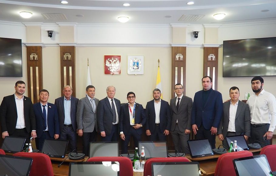Ставрополье посетил олимпийский чемпион по боксу Альберт Батыргазиев