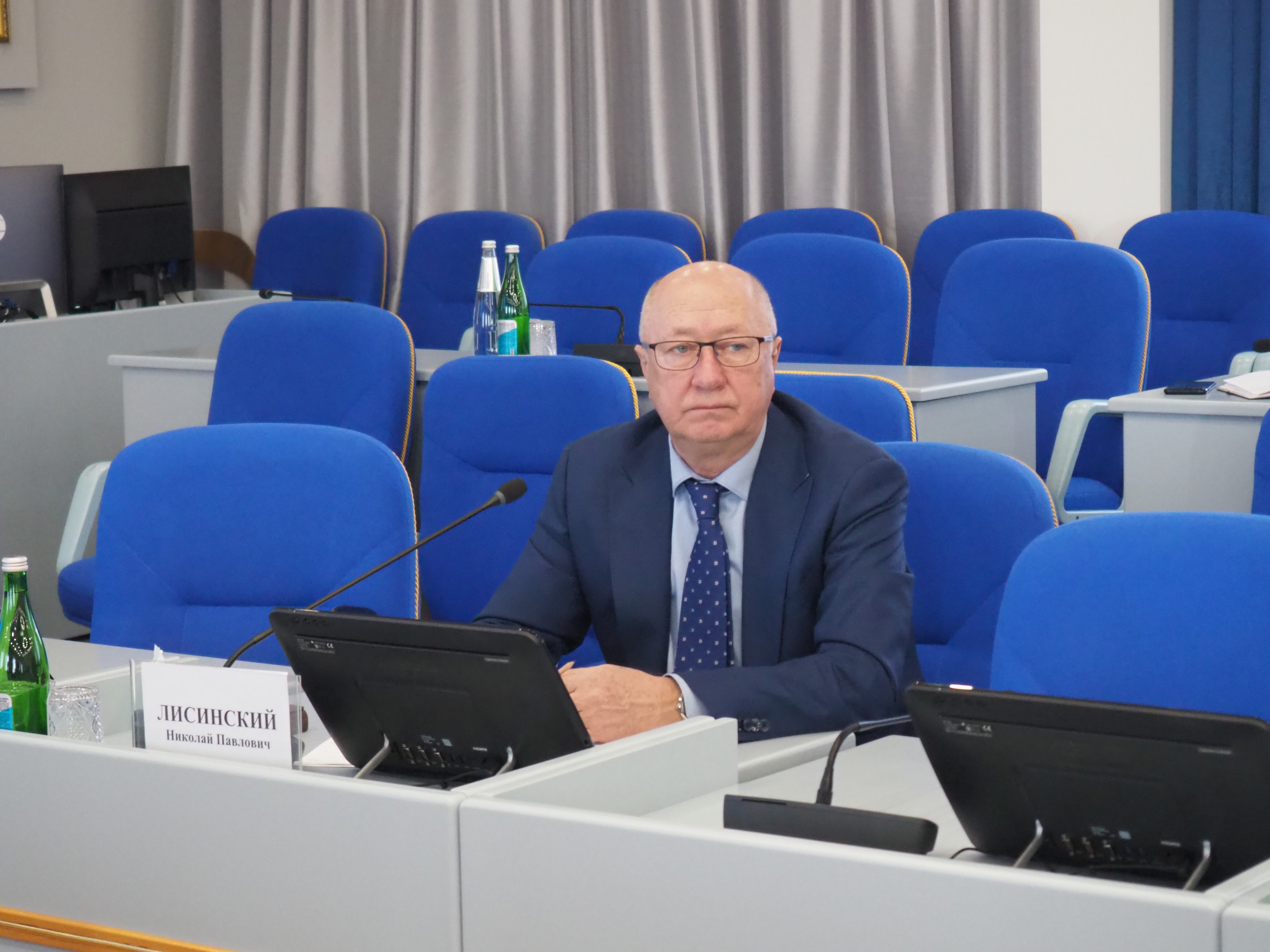 Депутаты рассмотрели кандидатуру представителя общественности в квалификационную коллегию судей края