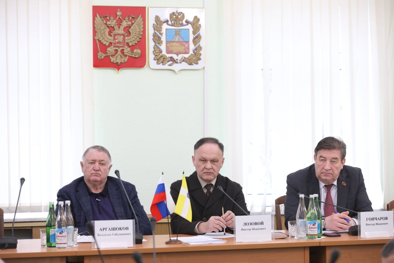 Депутаты Думы Ставрополья обсудили исполнение краевого закона, регулирующего обращение с отходами производства и потребления