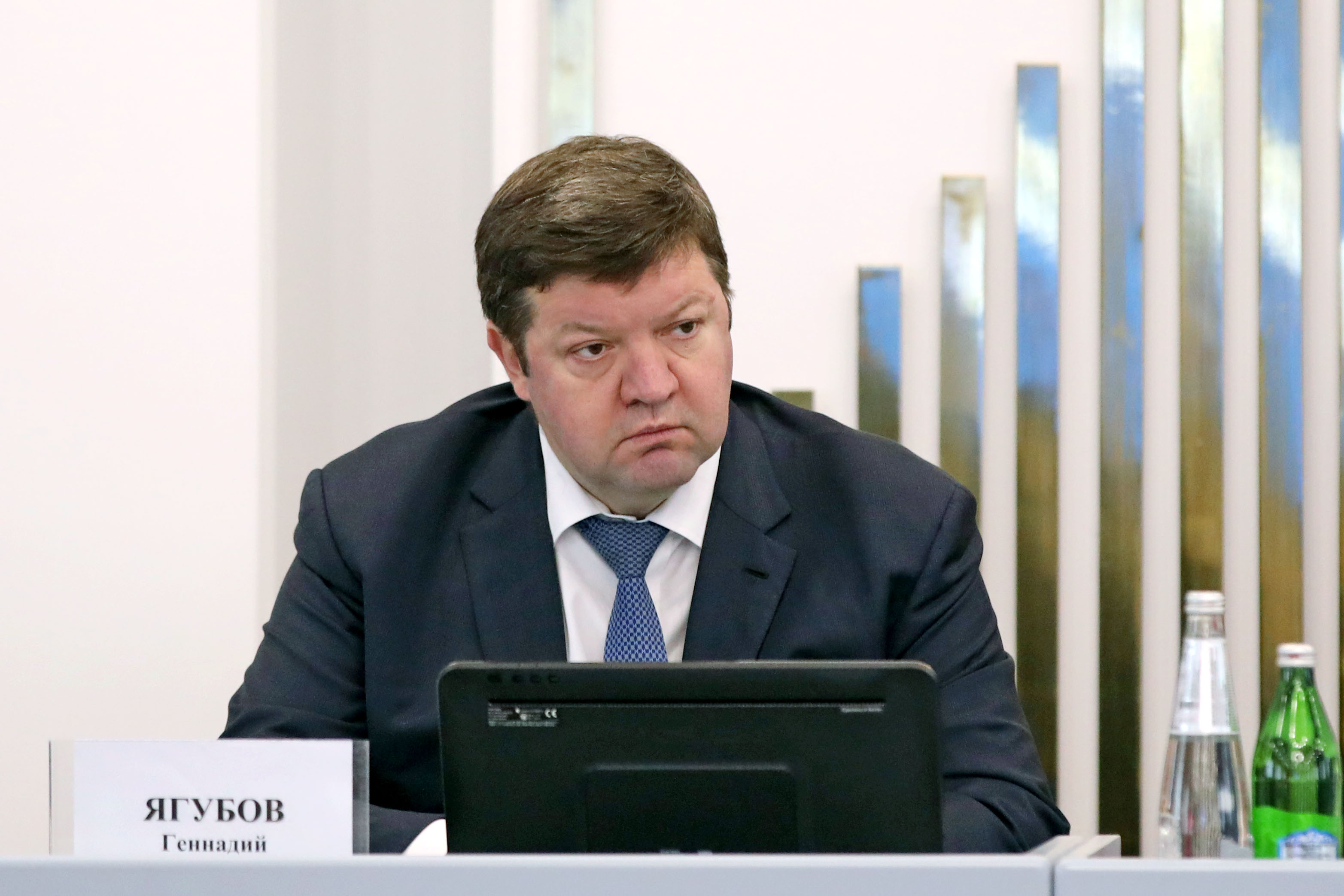 Николай Великдань поручил проводить постоянный мониторинг цен на продукты питания и товары первой необходимости