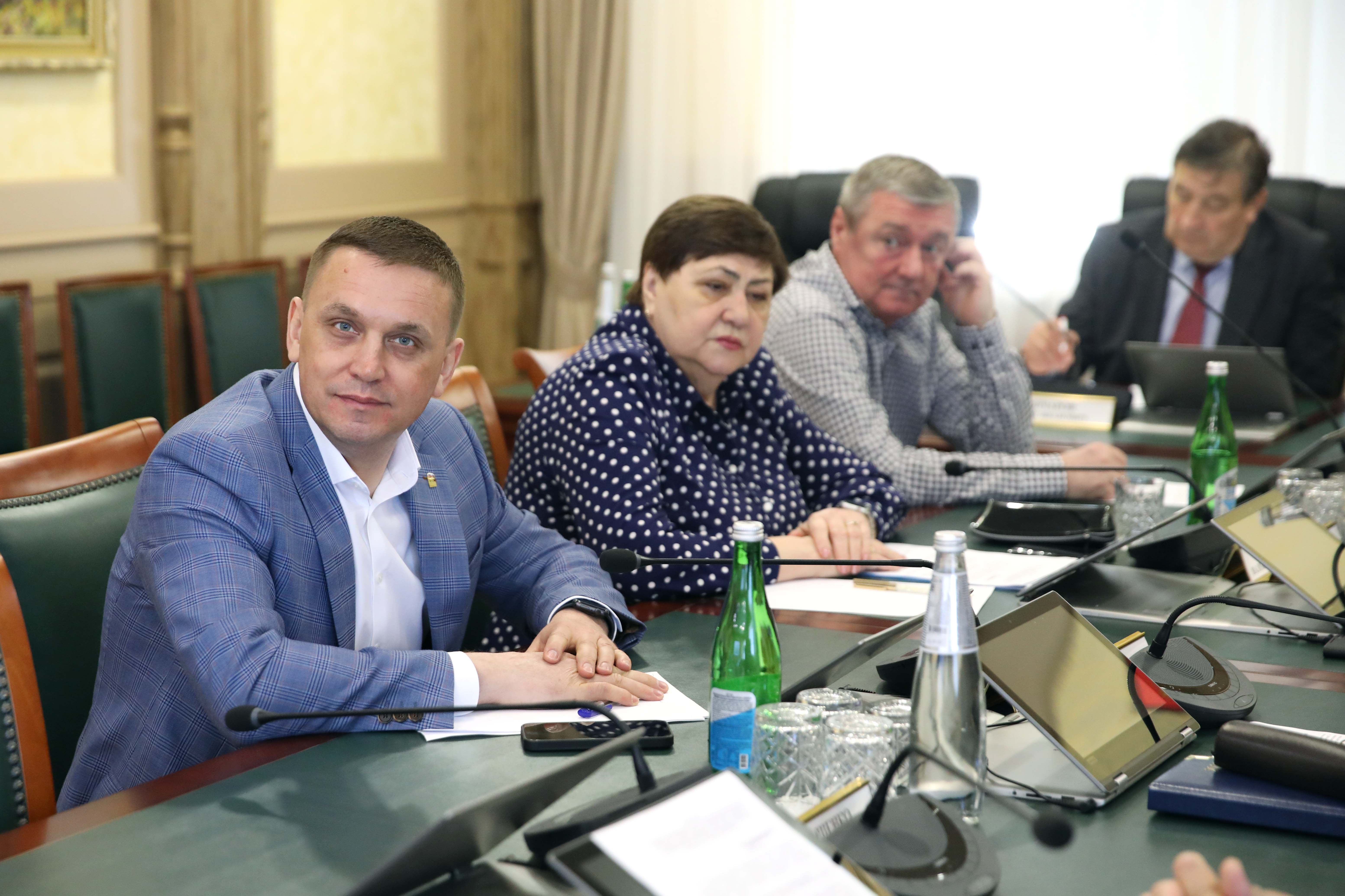 Депутаты Думы приняли участие в работе регионального координационного совета по обеспечению экономической стабильности
