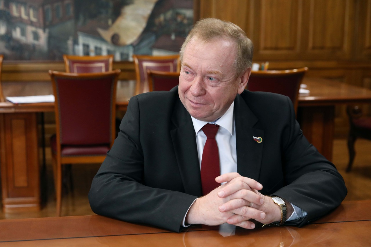 Рабочая встреча с председателем Профсоюза работников госучреждений и общественного обслуживания