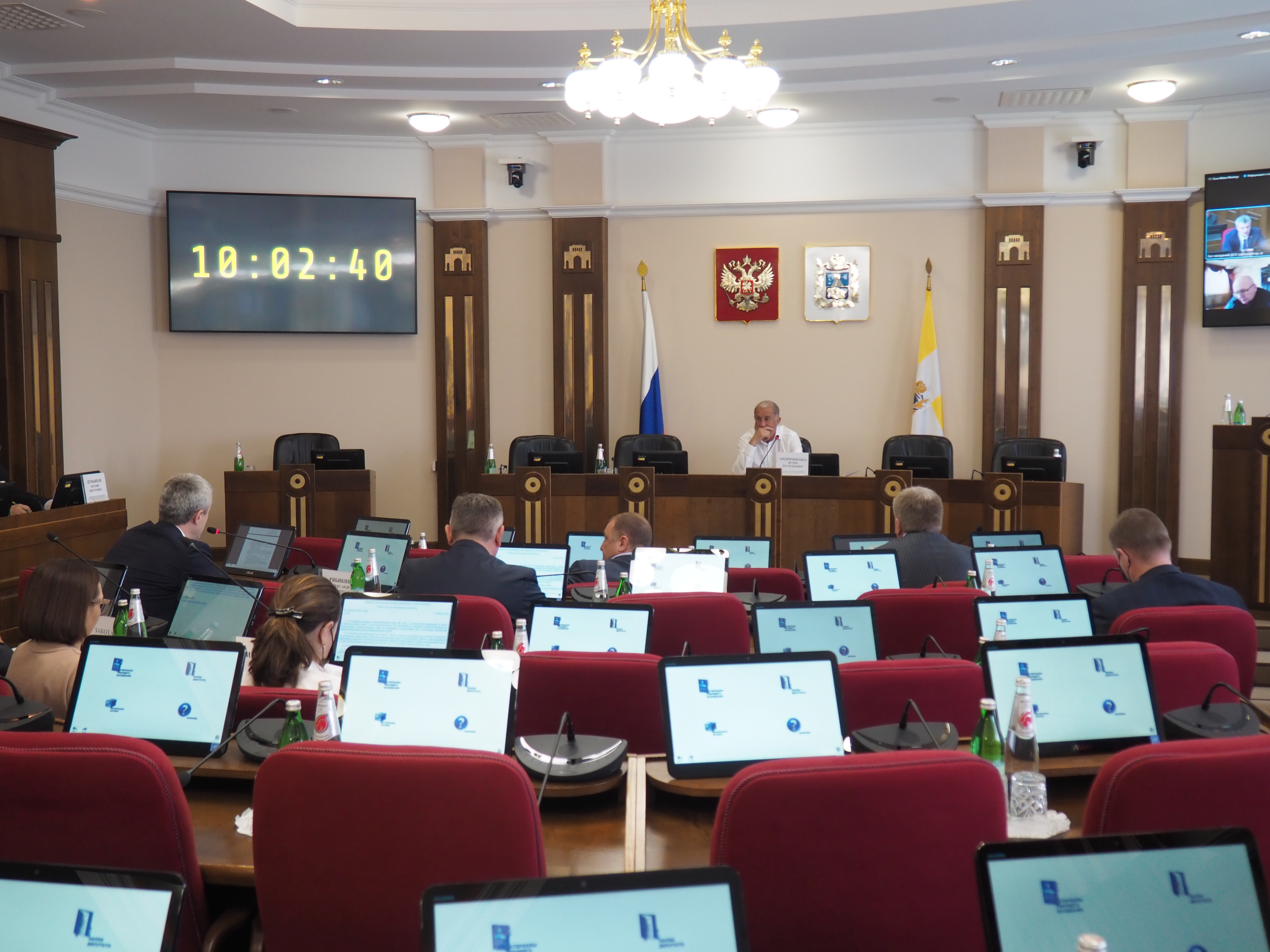 Краевые депутаты рассмотрели реализацию проекта «Чистая страна» на Ставрополье