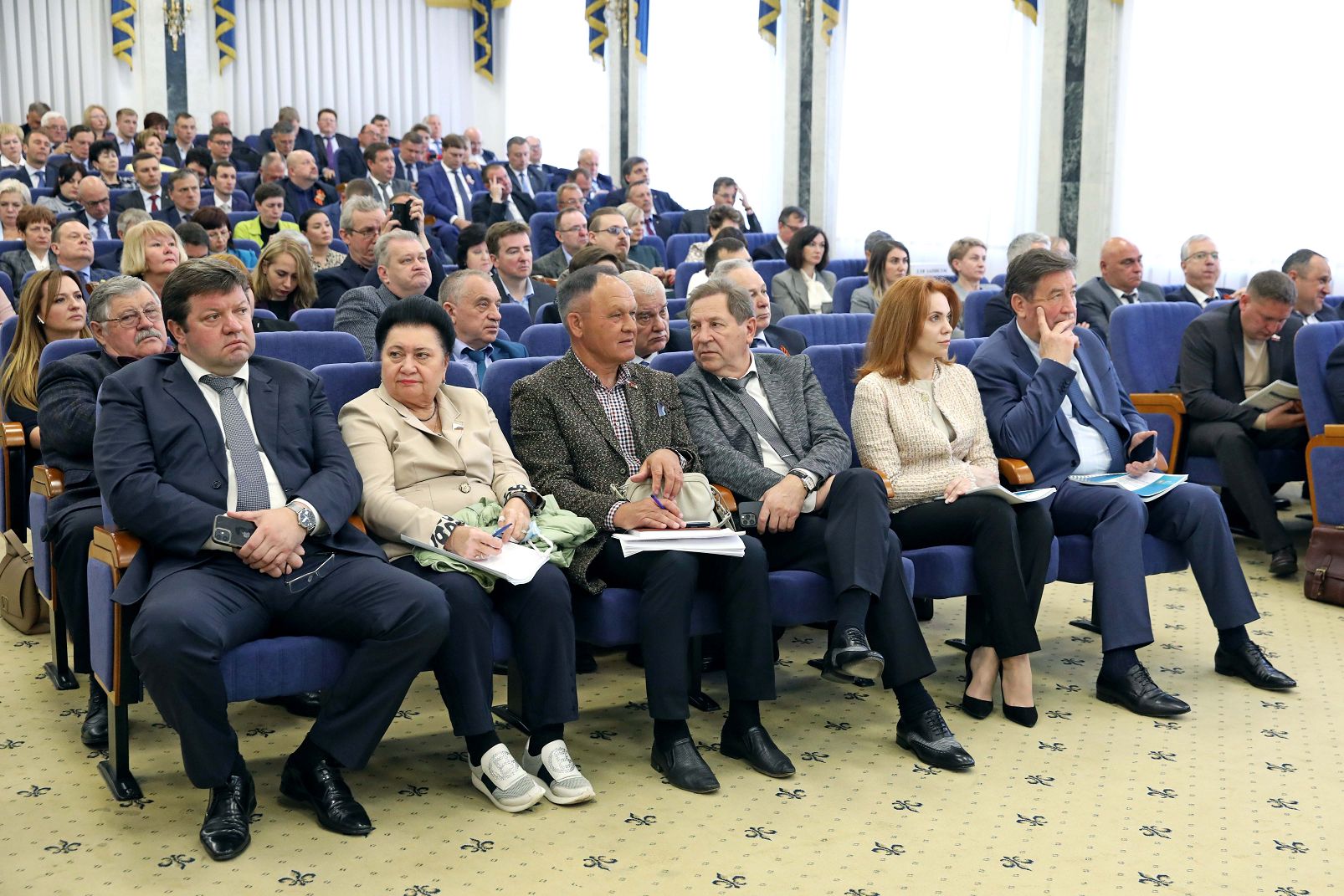 Краевая Дума провела публичные слушания по годовому  отчёту об исполнении бюджета Ставрополья