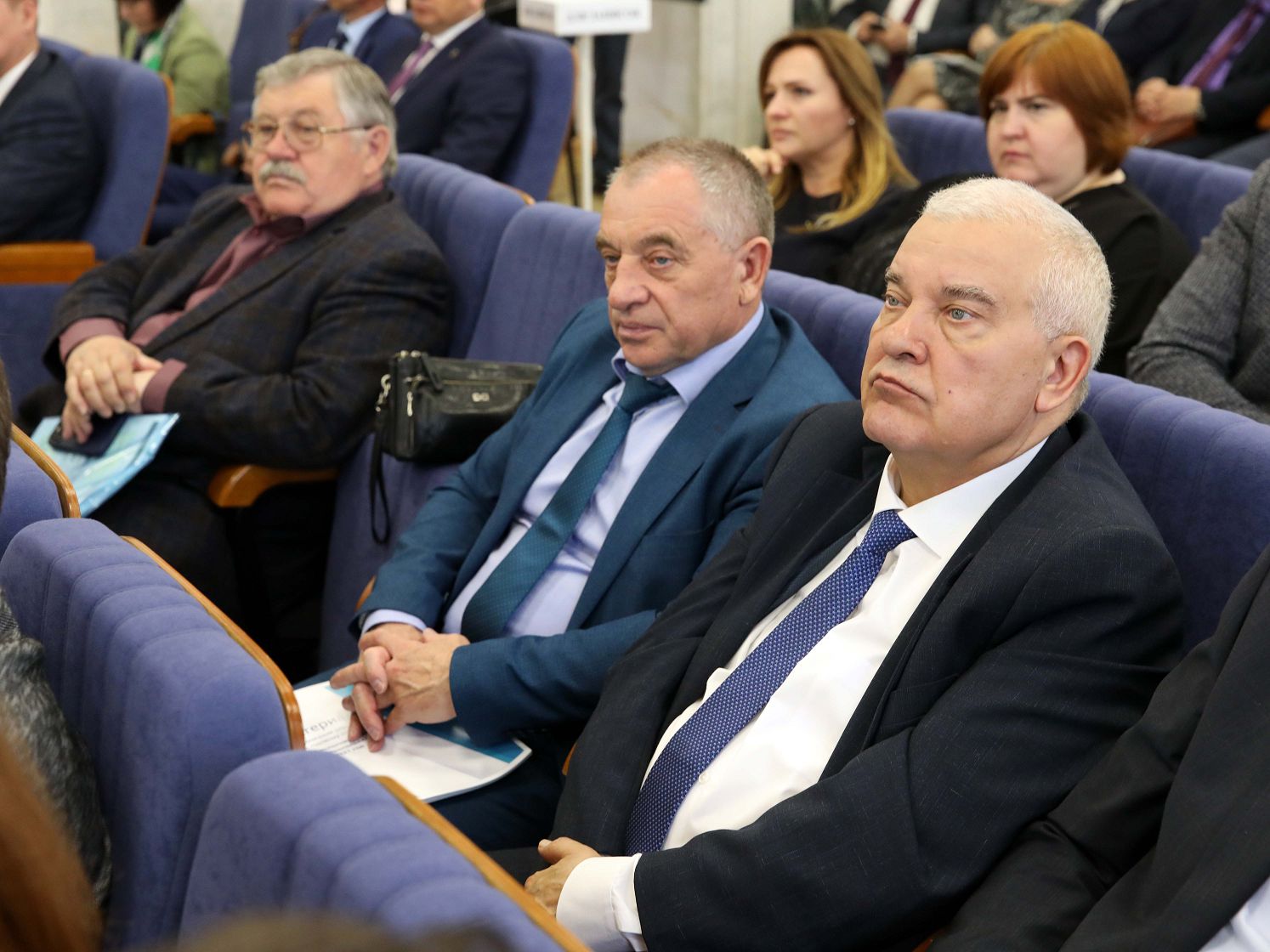 Краевая Дума провела публичные слушания по годовому  отчёту об исполнении бюджета Ставрополья