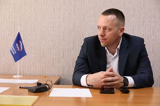 Николай Великдань провёл личный приём граждан в Ипатовском городском округе