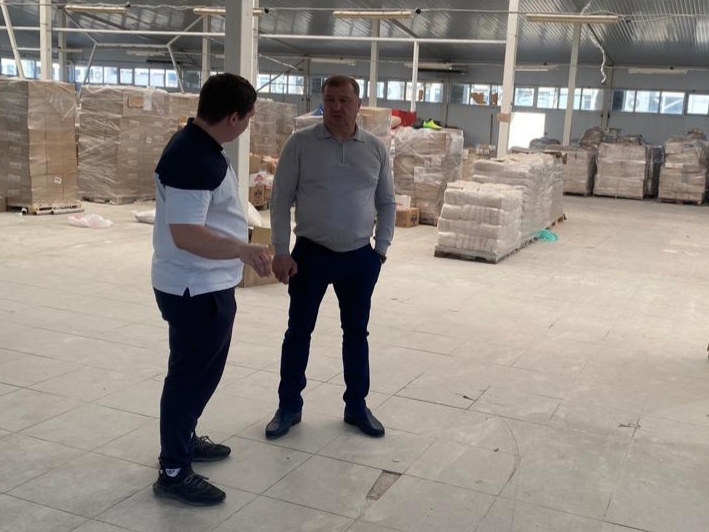 Первый вице-спикер краевой Думы направил продовольственную помощь в пункты временного размещения беженцев