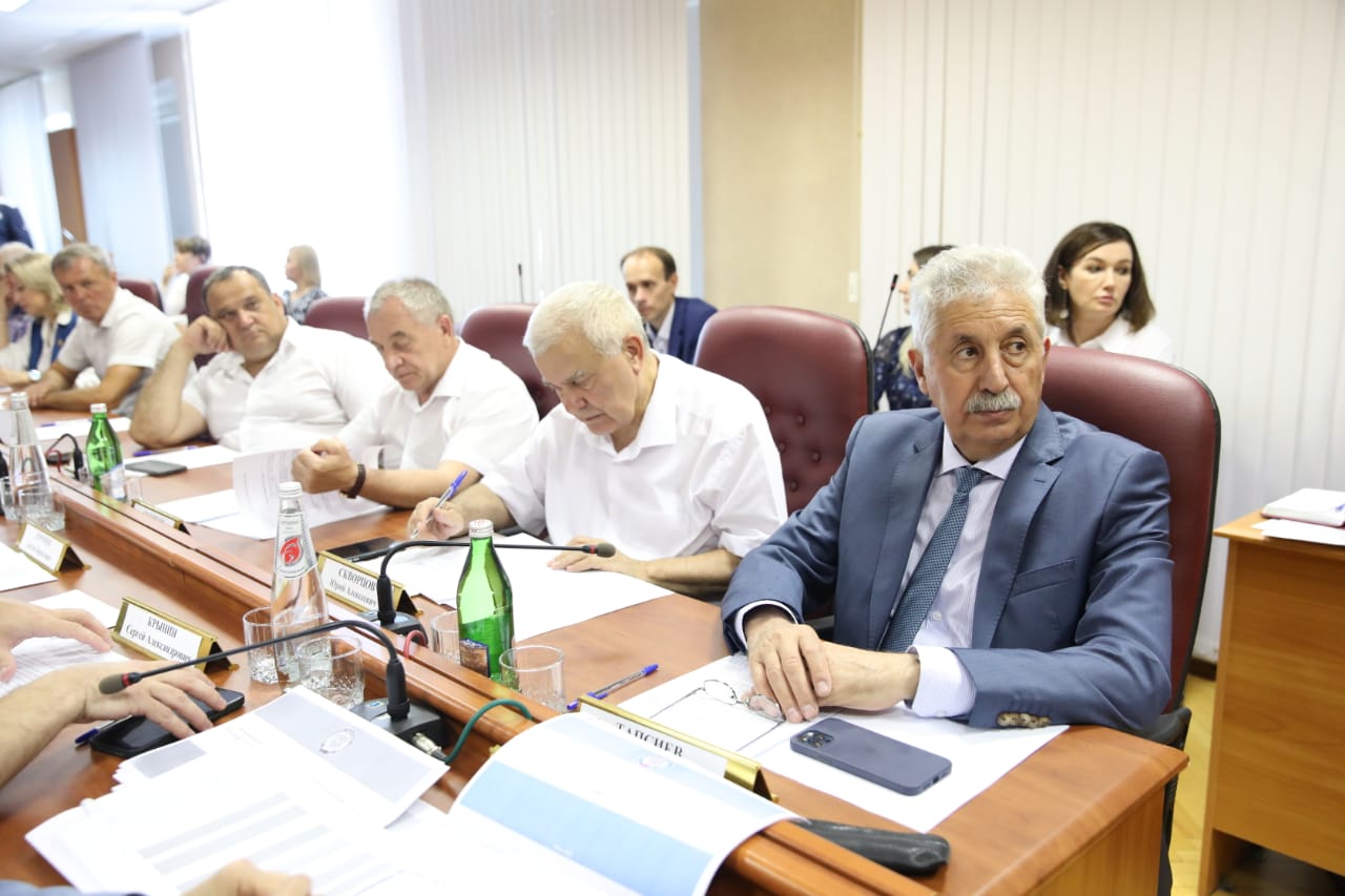Депутаты краевой Думы предложили продлить сроки деятельности территорий опережающего развития в моногородах