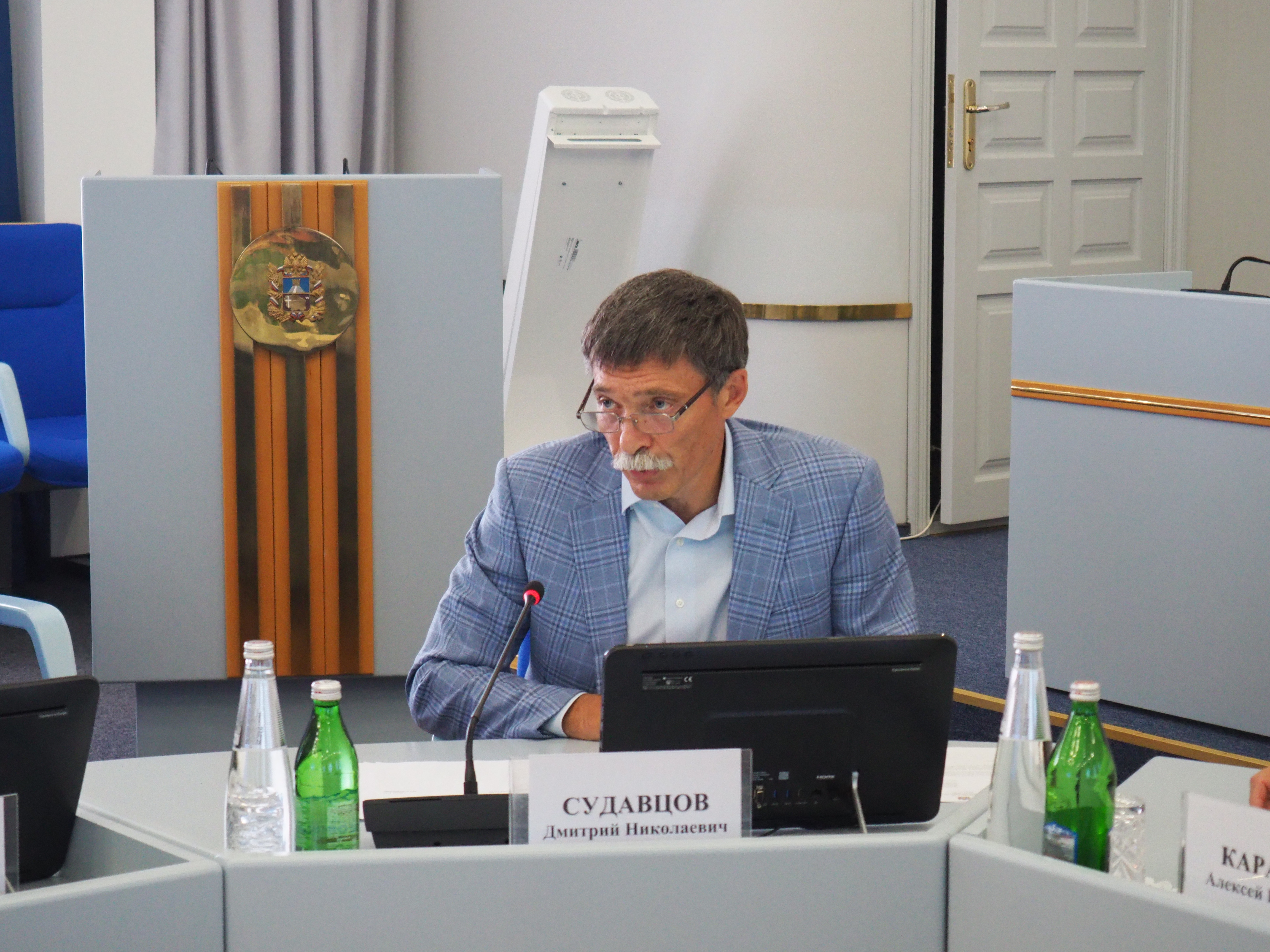 Депутаты поддержали инициативы Совета старейшин по сохранению исторической памяти