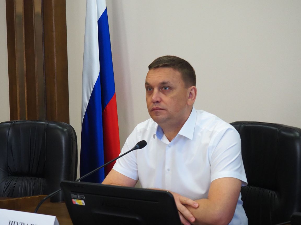 Краевые законодатели поддерживают перераспределение средств бюджета на поддержку предпринимателей и популяризацию туризма