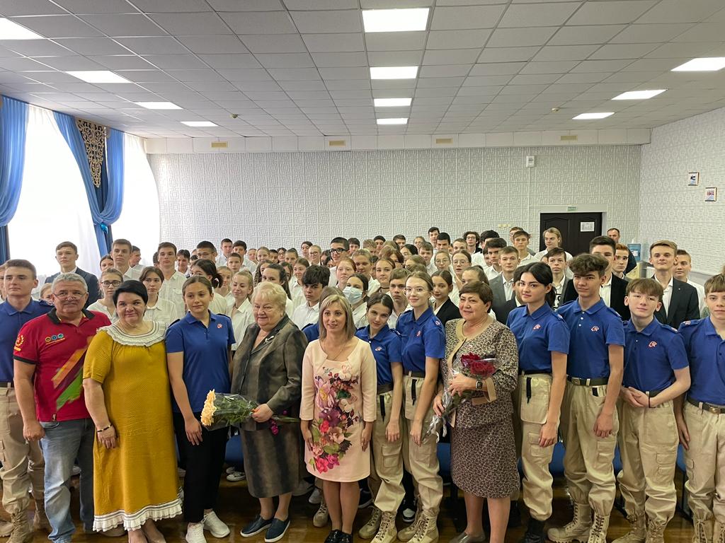 Валентина Муравьёва стала участницей «Встречи без галстука»