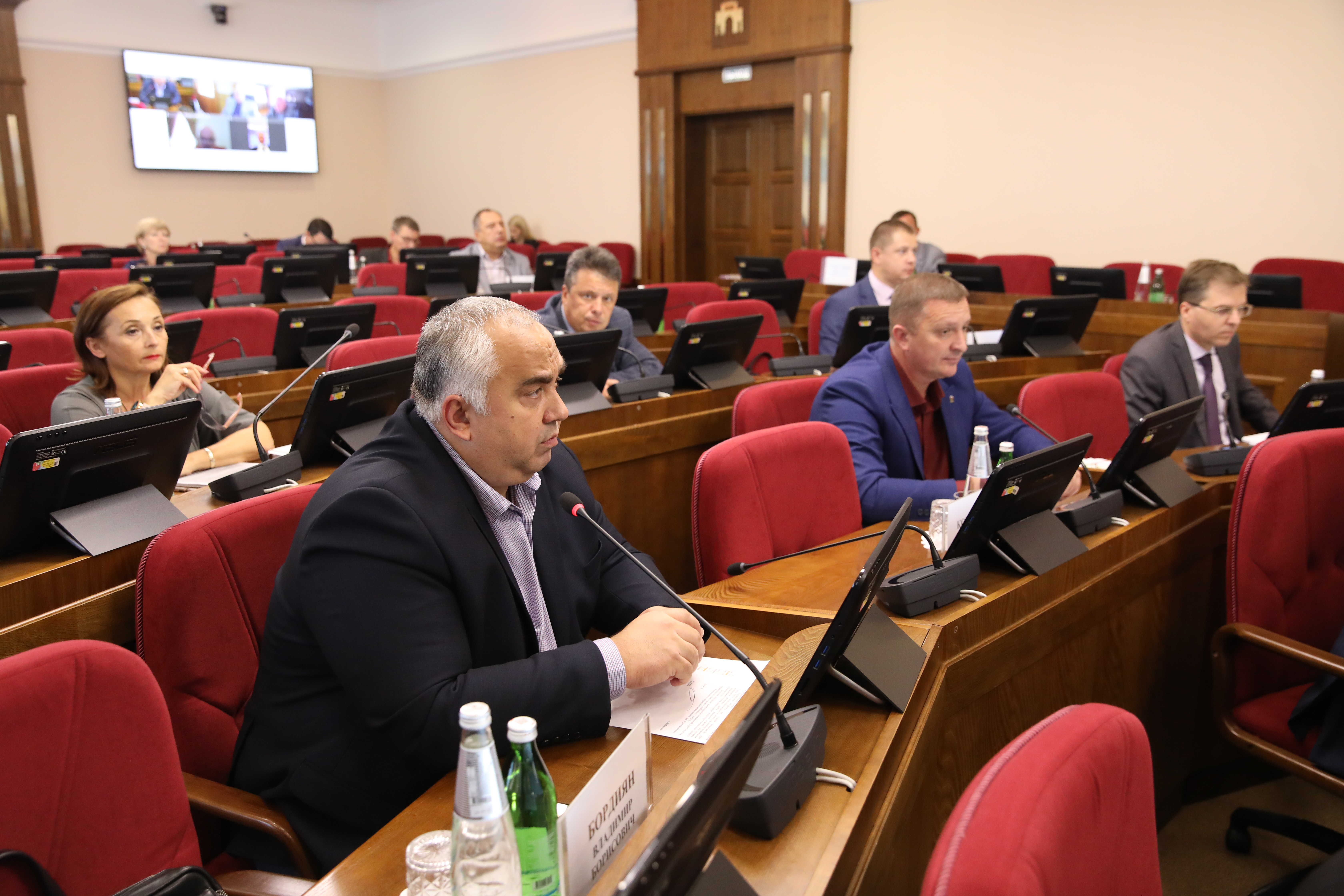 Депутаты Думы Ставрополья предлагают разработать программу восстановления и создания лесополос в регионе