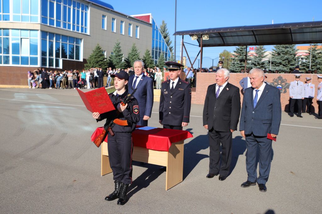 Ставропольские кадеты и курсанты приняли присягу