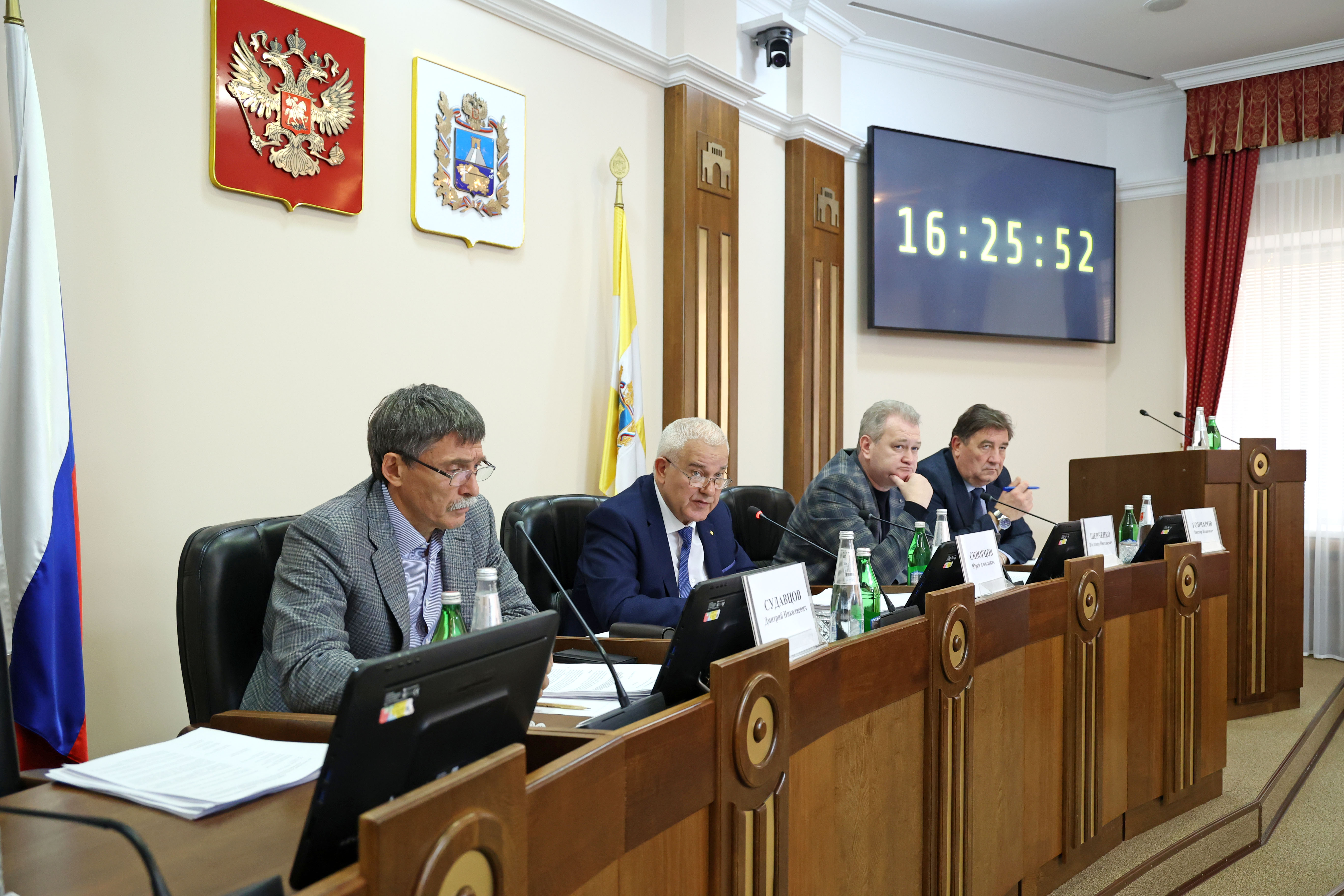 В краевой Думе рассмотрены кандидатуры в Общественную палату Ставрополья