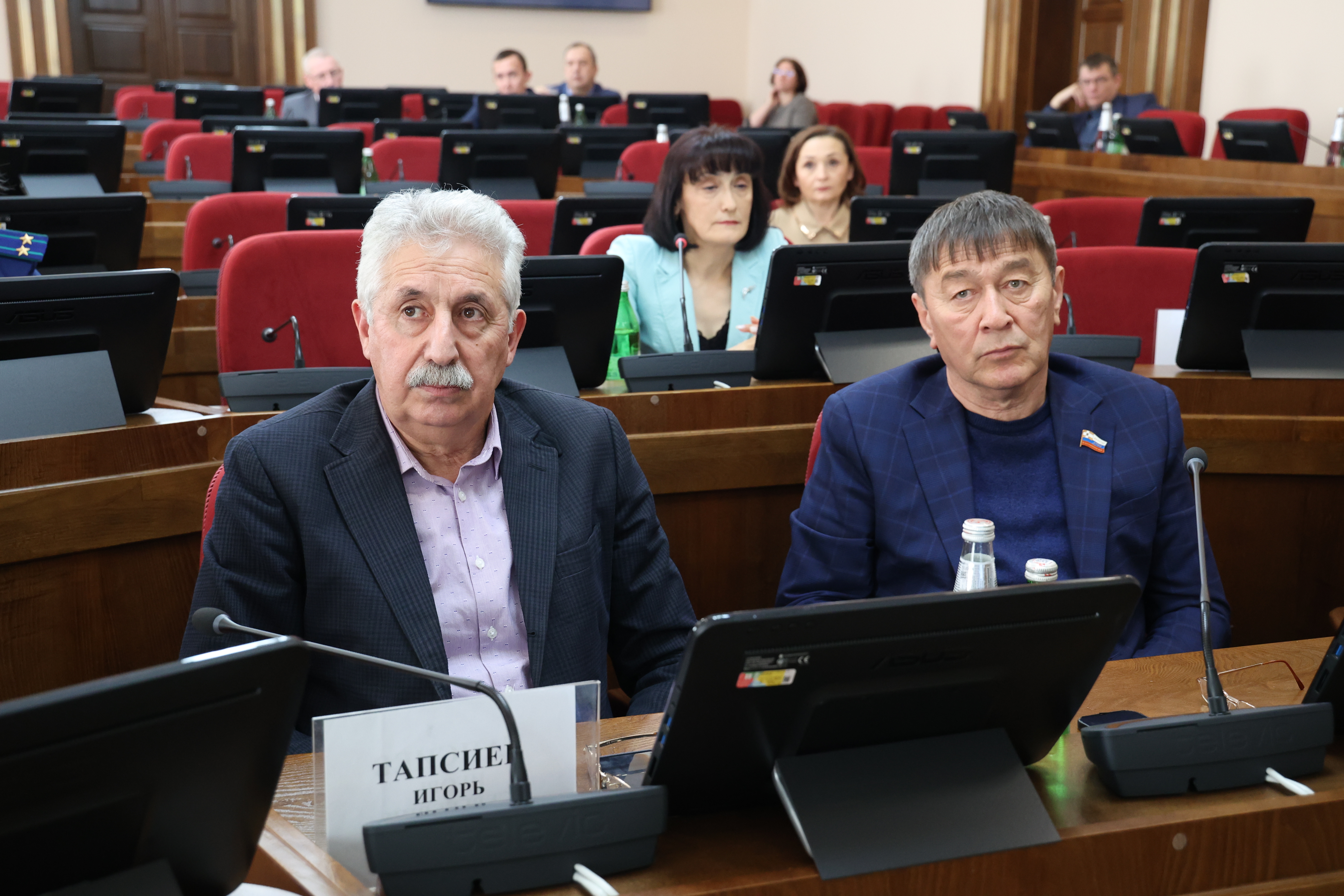 Депутаты работают над краевым законодательством в сфере содержания сельскохозяйственных животных и птицы