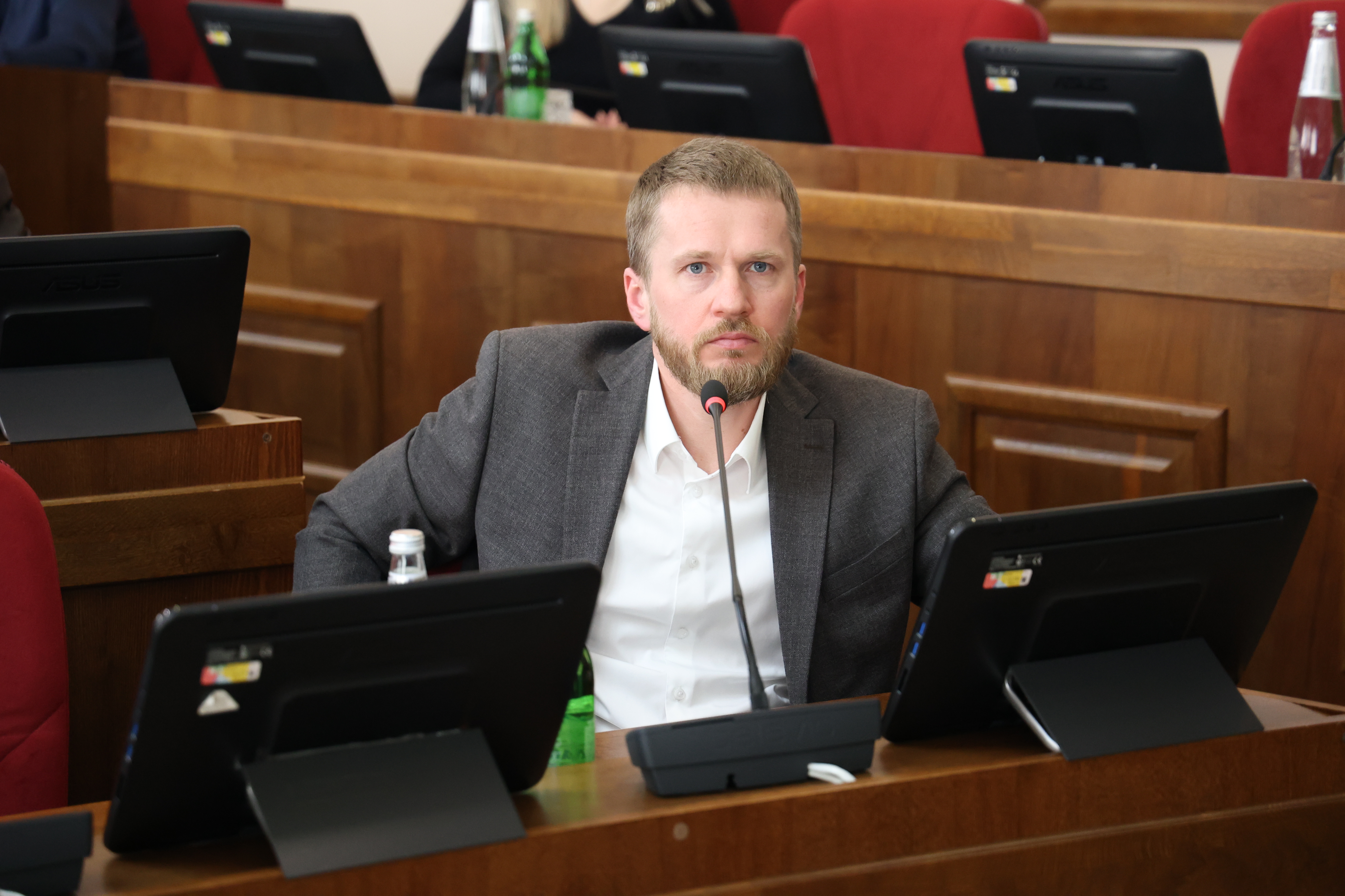 Депутаты работают над краевым законодательством в сфере содержания сельскохозяйственных животных и птицы
