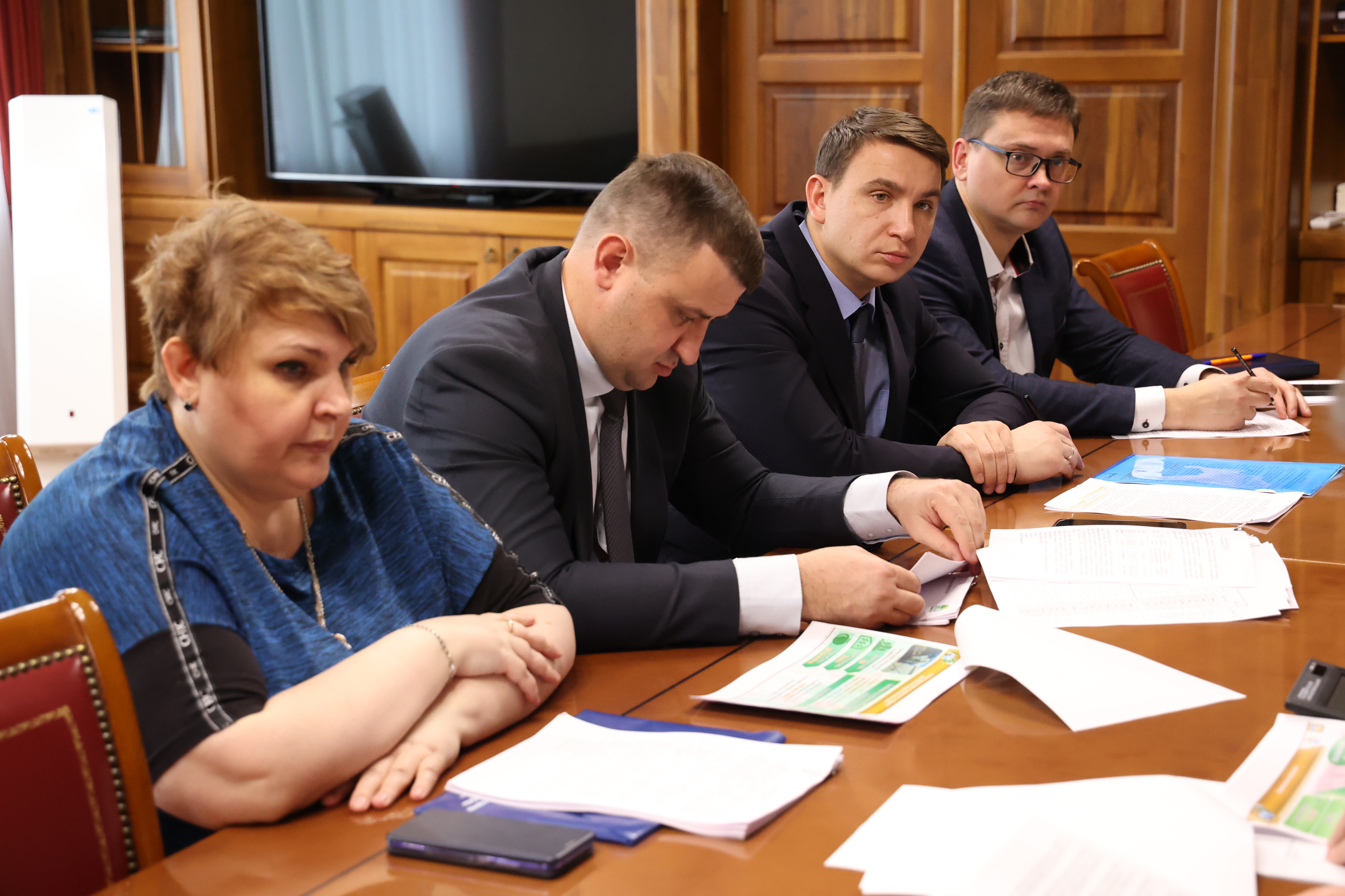 Николай Великдань поддержал проект развития модульных теплиц экономкласса на базе личных подсобных хозяйств