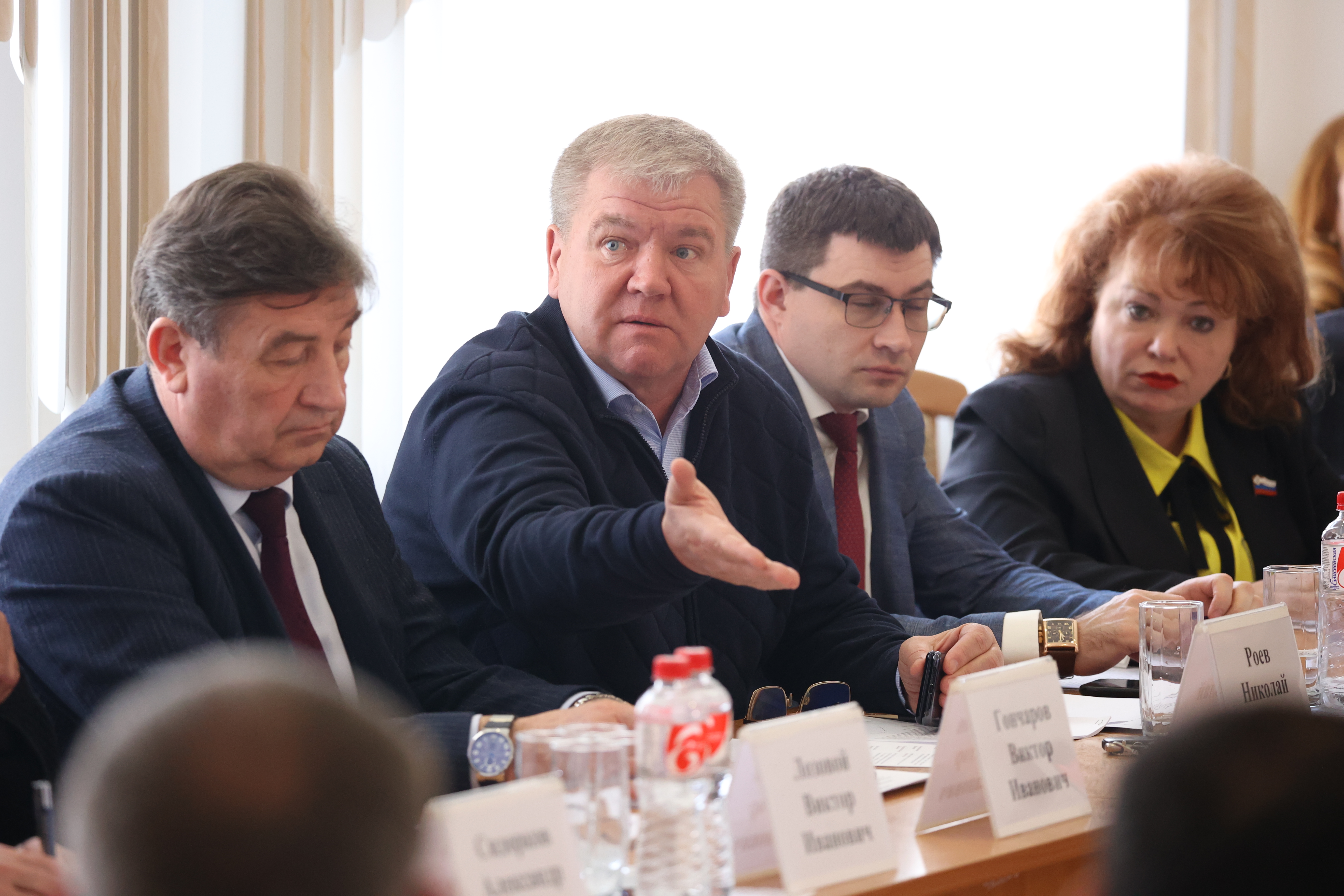 Депутаты встретились с предпринимателями Александровского округа, чтобы разобраться в начислении платы за вывоз ТКО