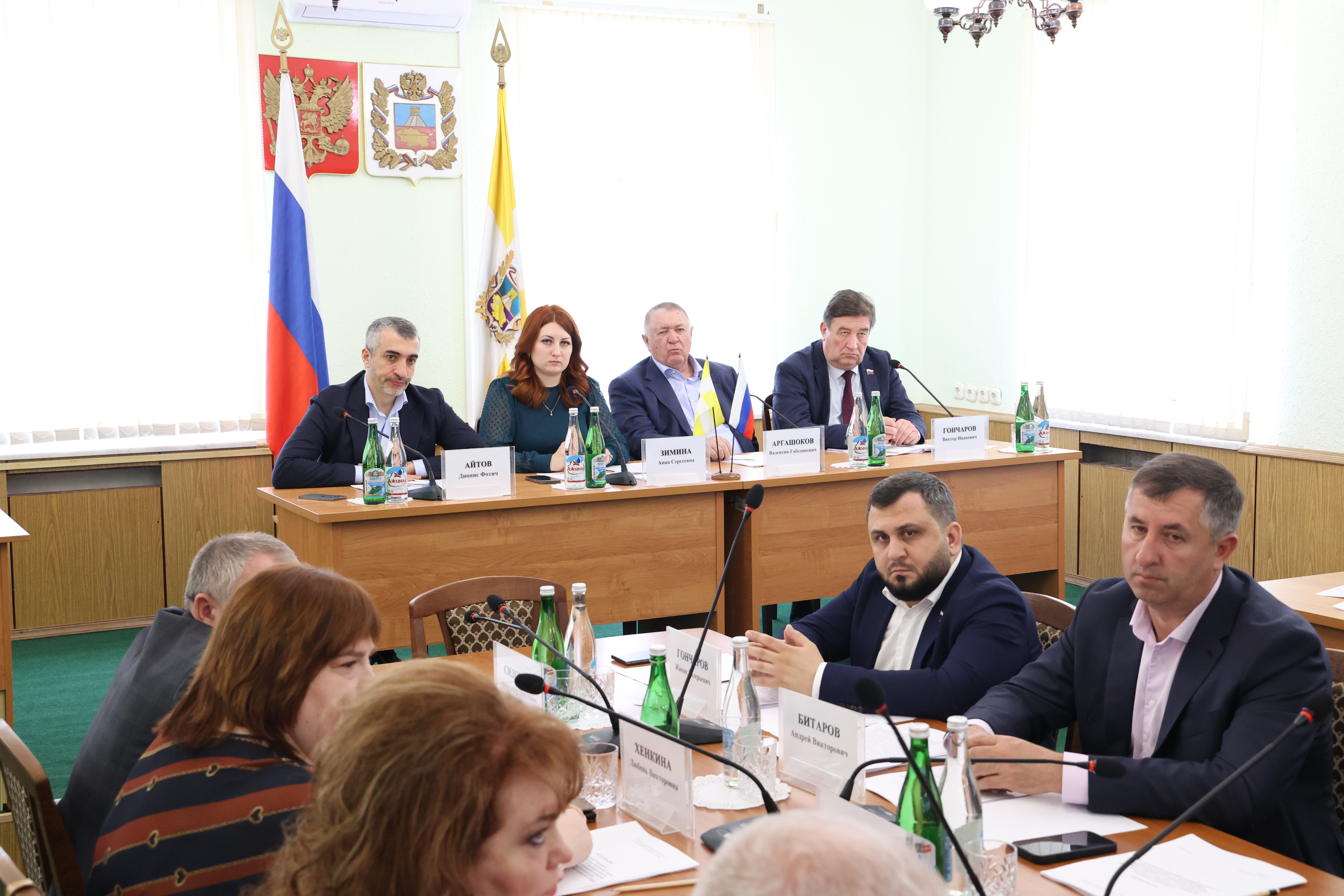 Краевые депутаты выступают за выявление возможных операторов курортного сбора