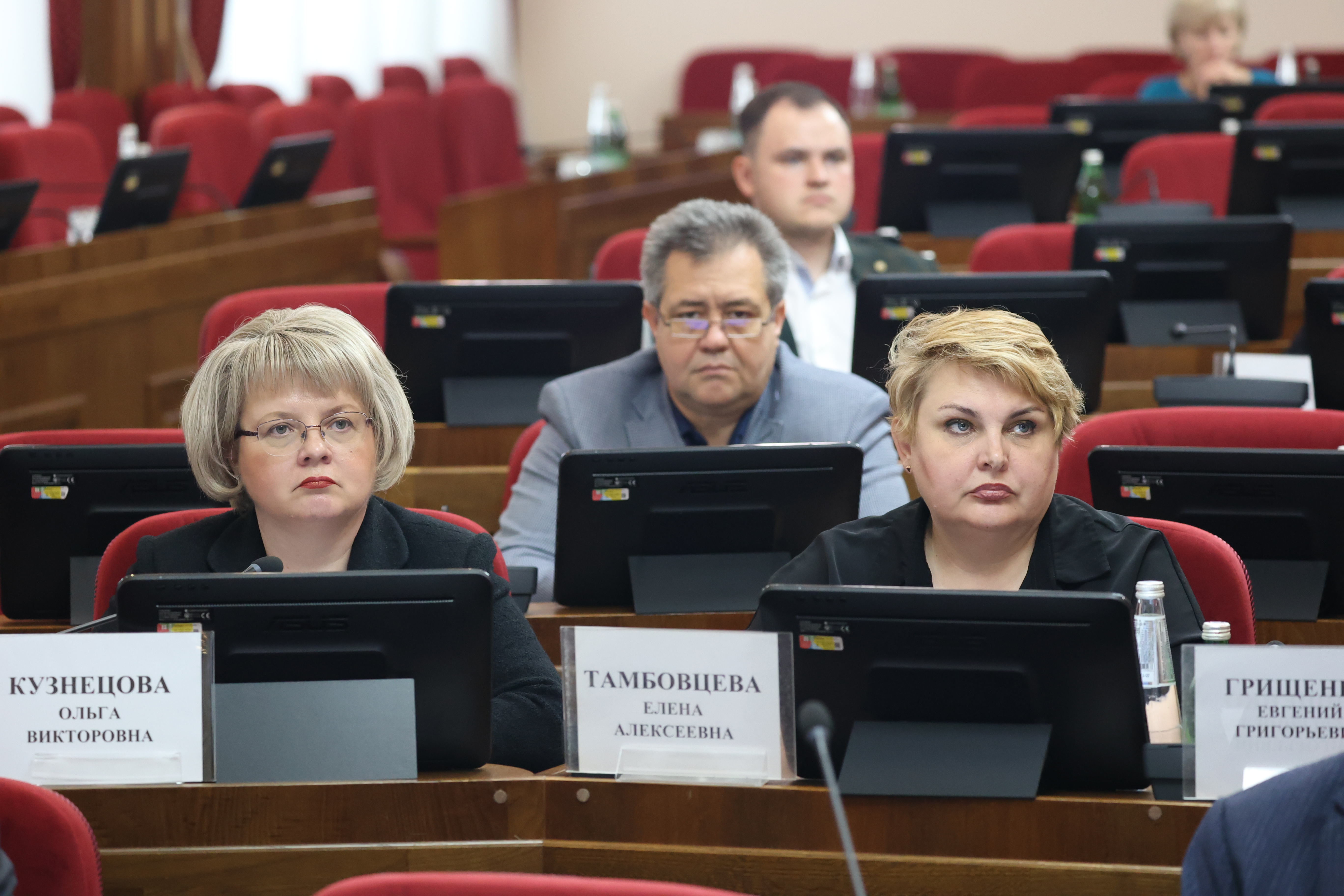 Законодатели предложили совместно с Правительством края разработать комплекс мер для увеличения производства рыбы