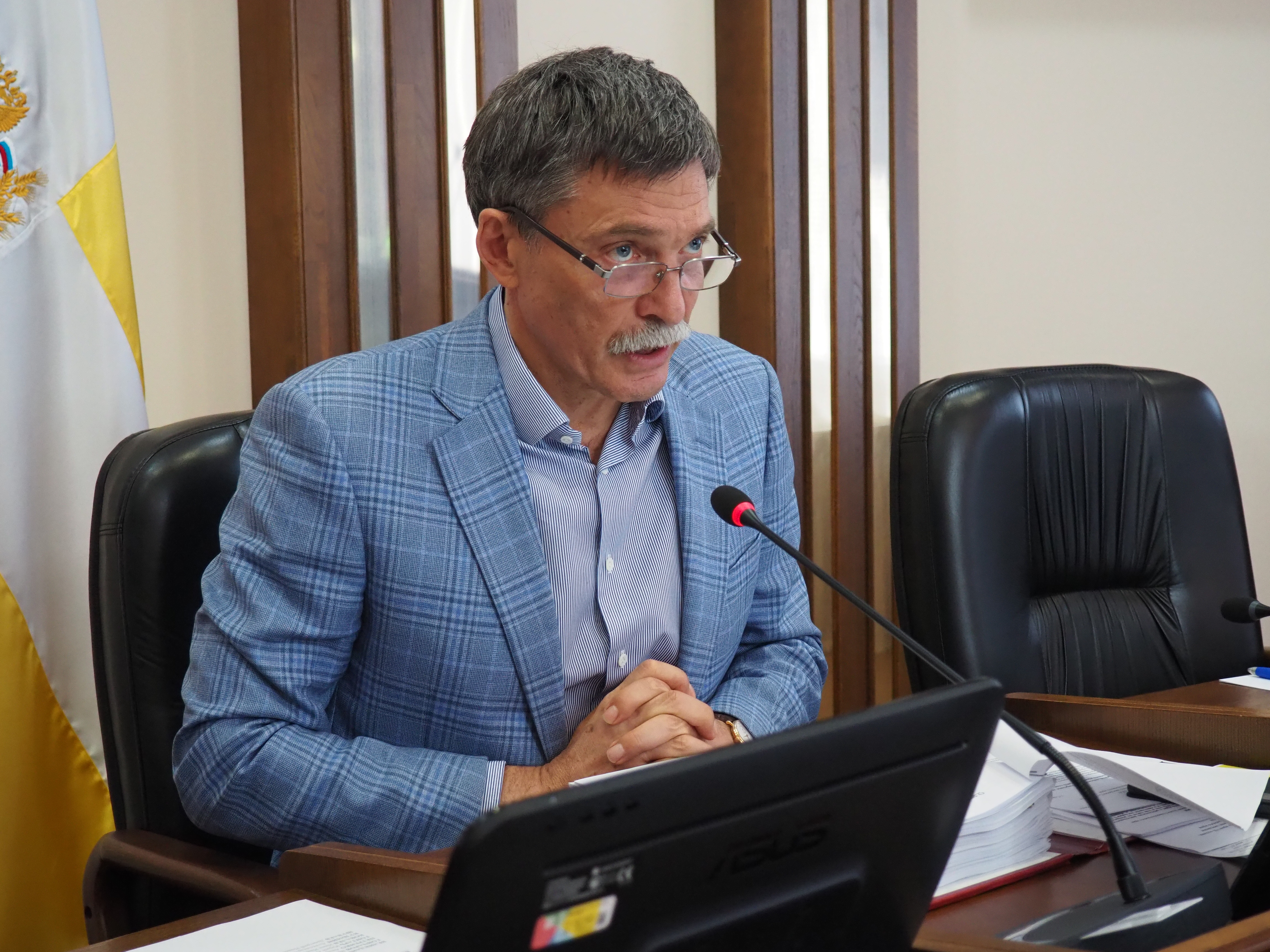 Совет Думы утвердил повестку майского заседания