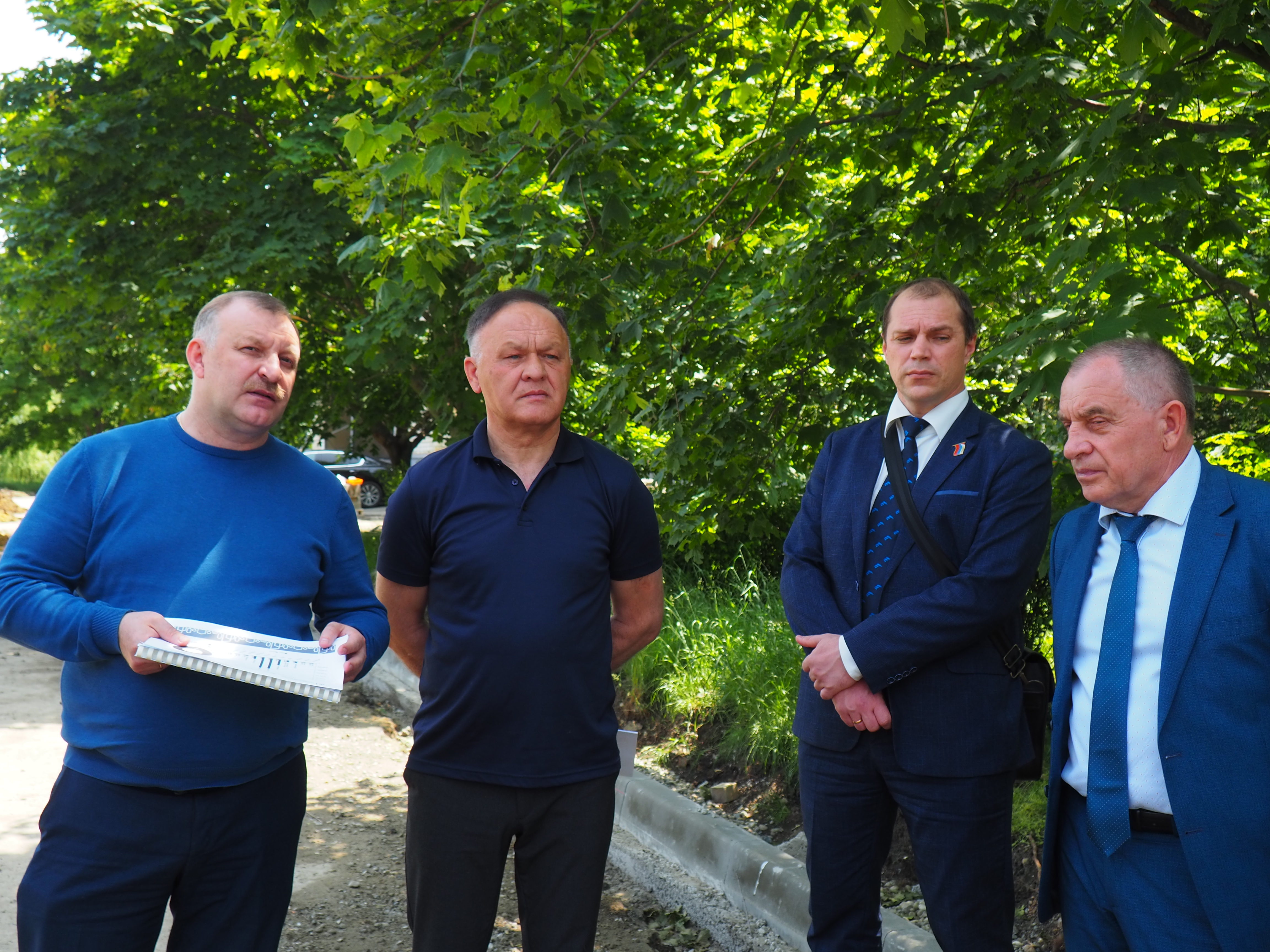 Депутаты потребовали ускорить ход благоустройства в городе Изобильном