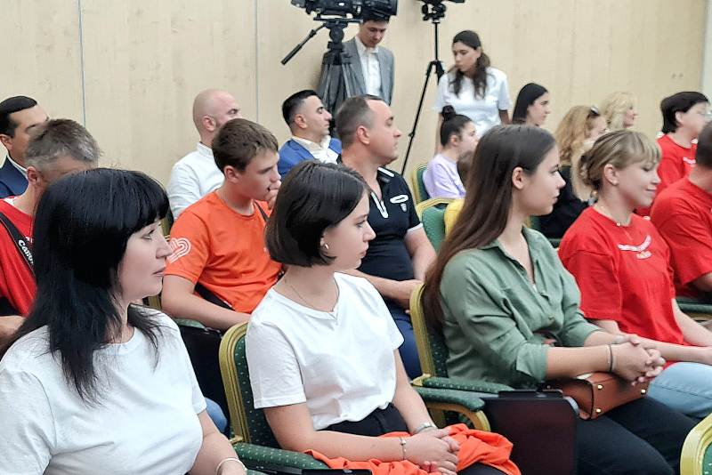 Председатель Думы Николай Великдань направил приветствие организаторам Всероссийского движения-конкурса «Моя родословная»
