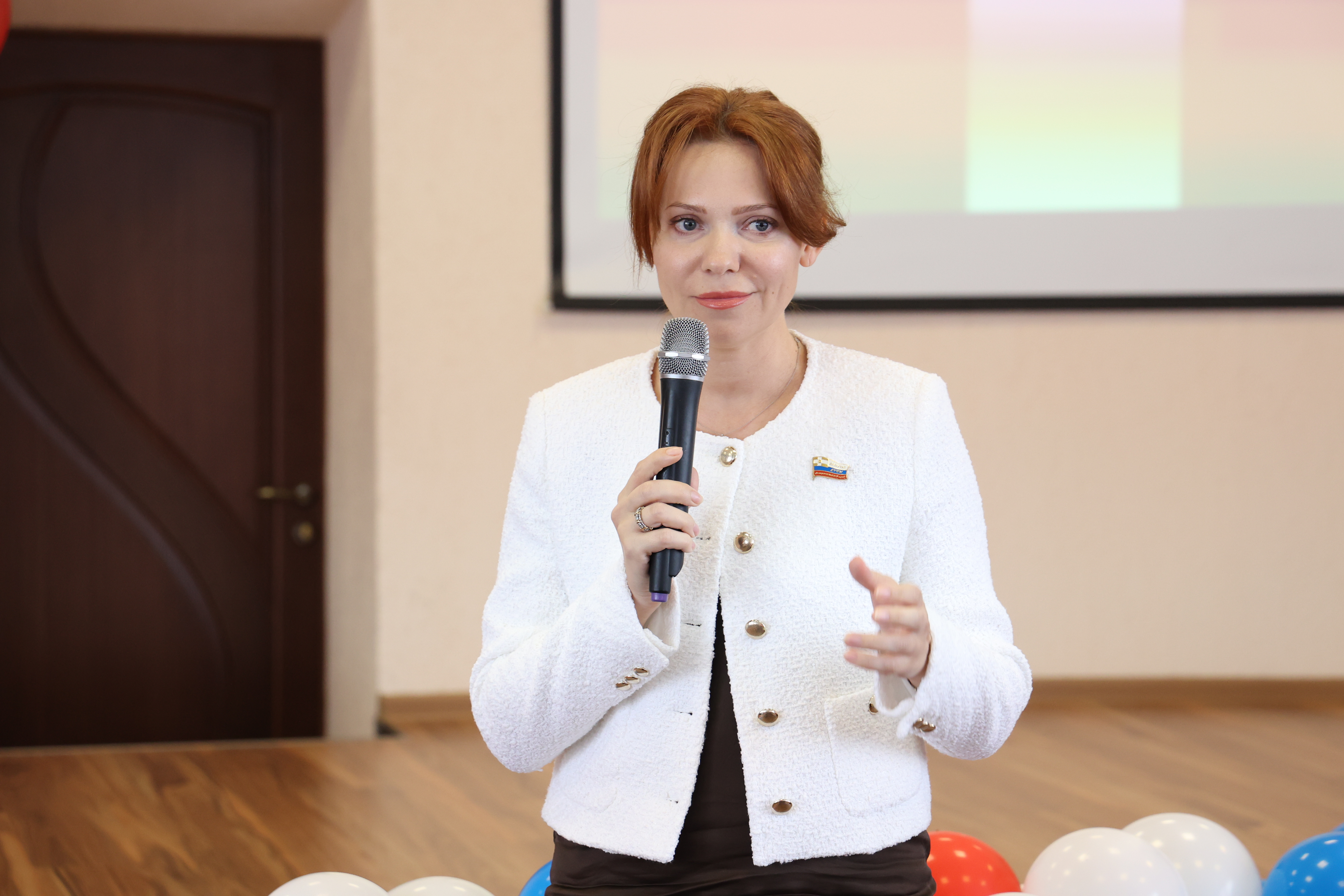 Лучшим социальным работникам Ставрополья вручены награды краевой Думы
