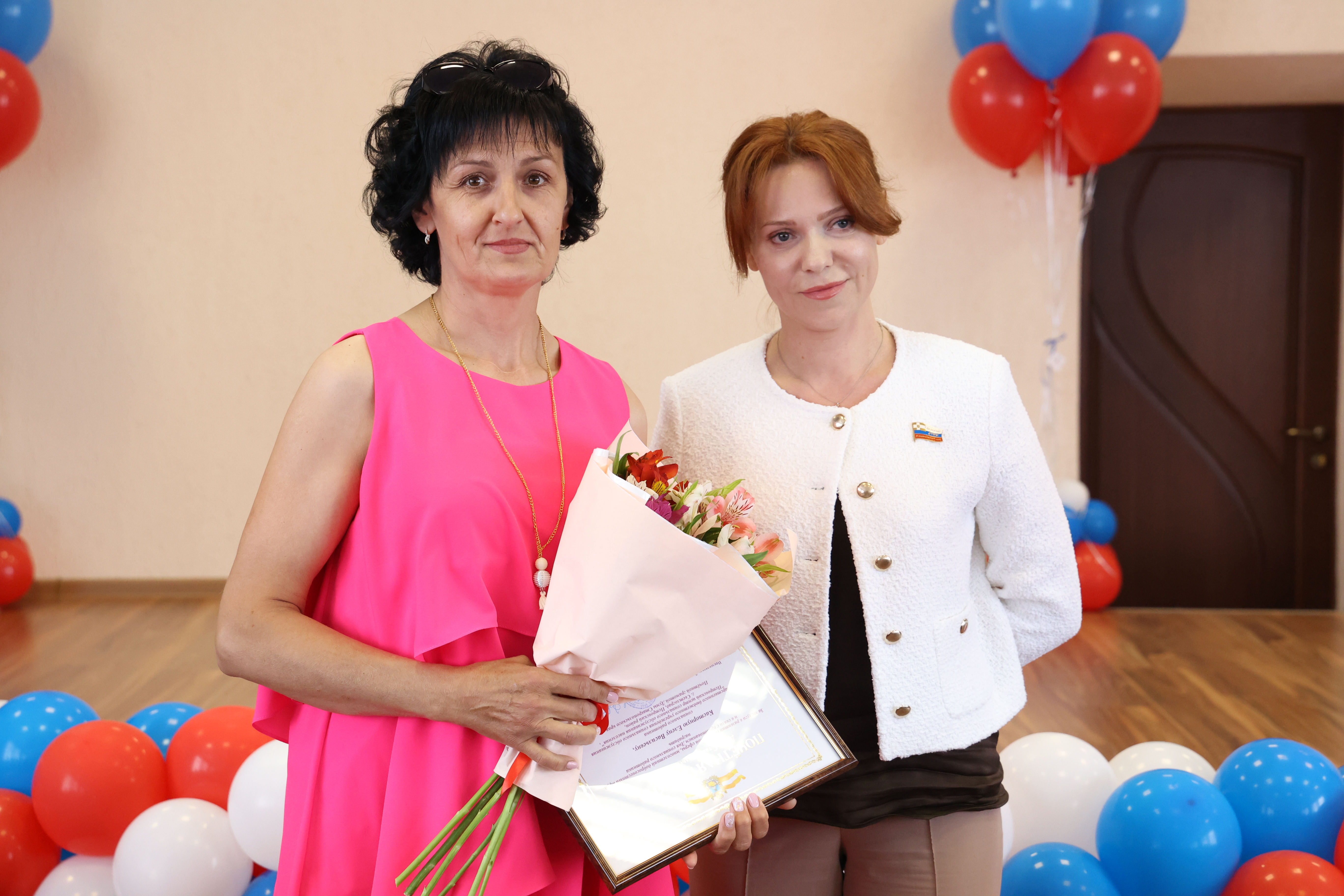Лучшим социальным работникам Ставрополья вручены награды краевой Думы