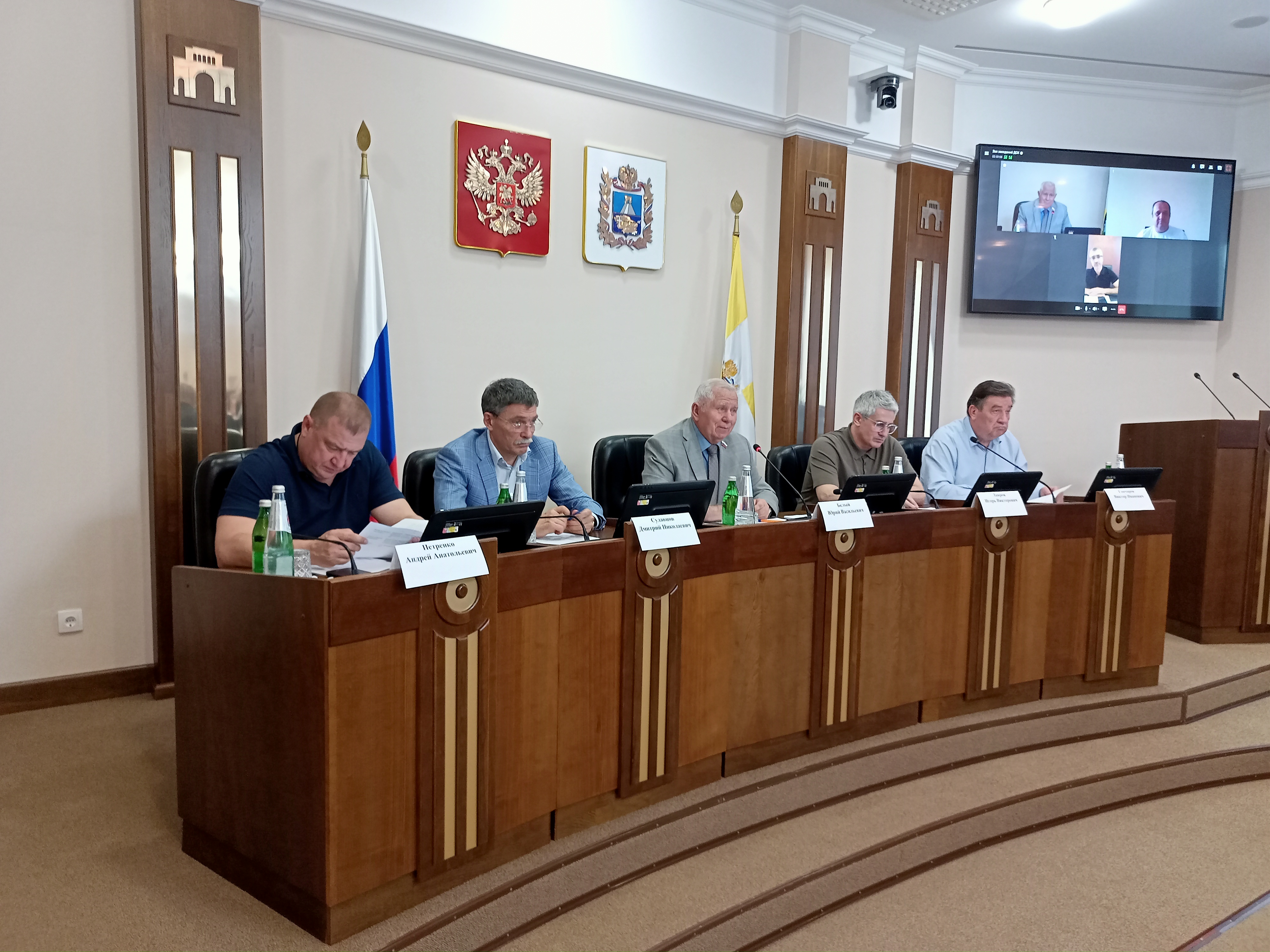 Депутаты заслушали итоги работы Уполномоченного по защите прав предпринимателей в крае за 2022 год
