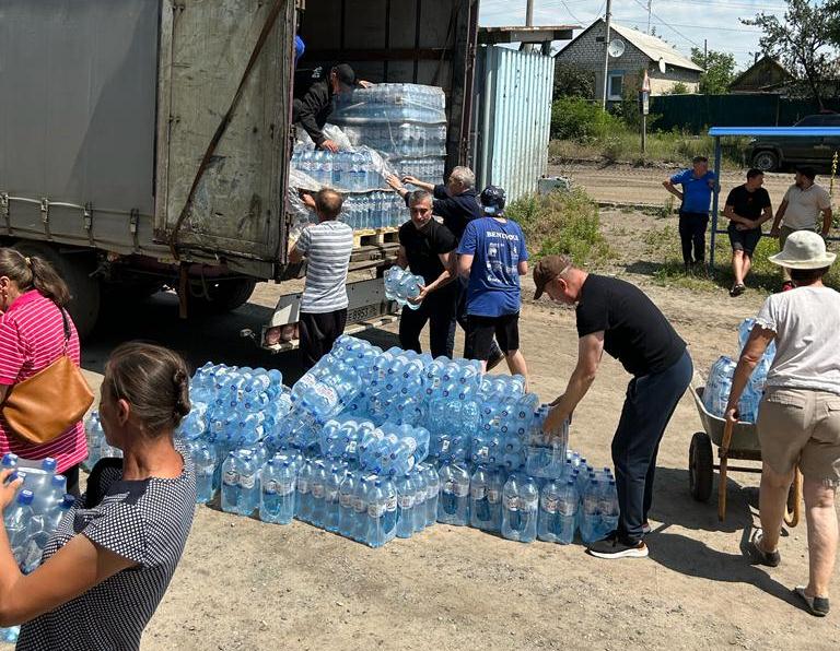 Депутаты Думы Ставрополья доставили 45 тонн гуманитарного груза в Луганскую Народную Республику