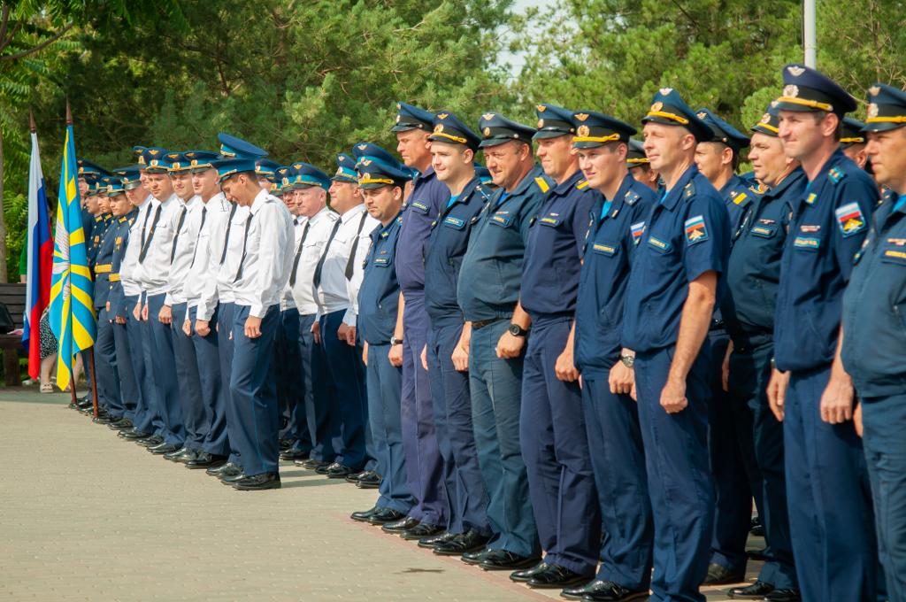 Депутаты поздравили военных летчиков с Днем Военно-воздушных сил России
