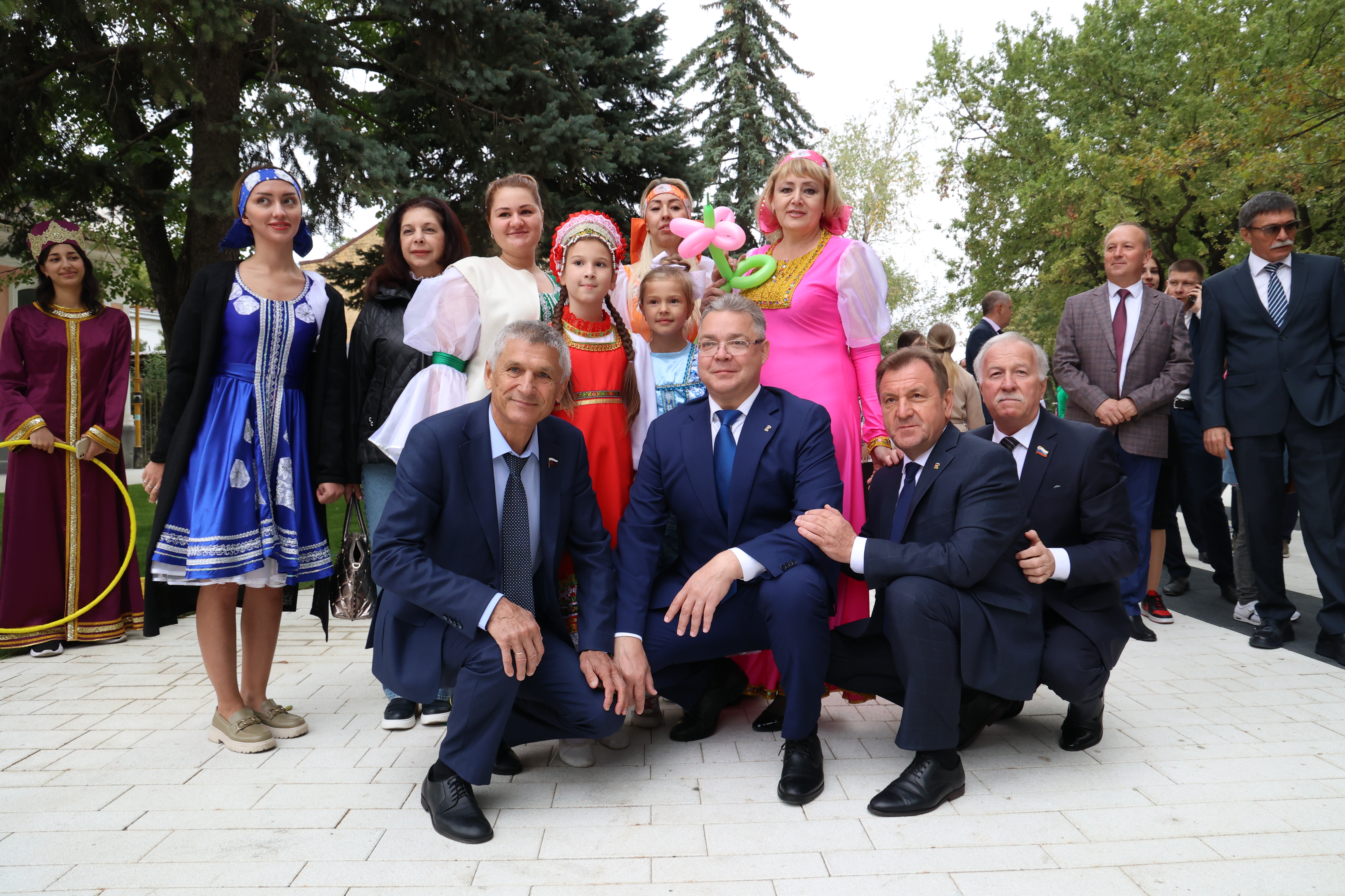 Николай Великдань принял участие в церемонии открытия XIV "Фестиваля культуры и спорта народов Юга России"