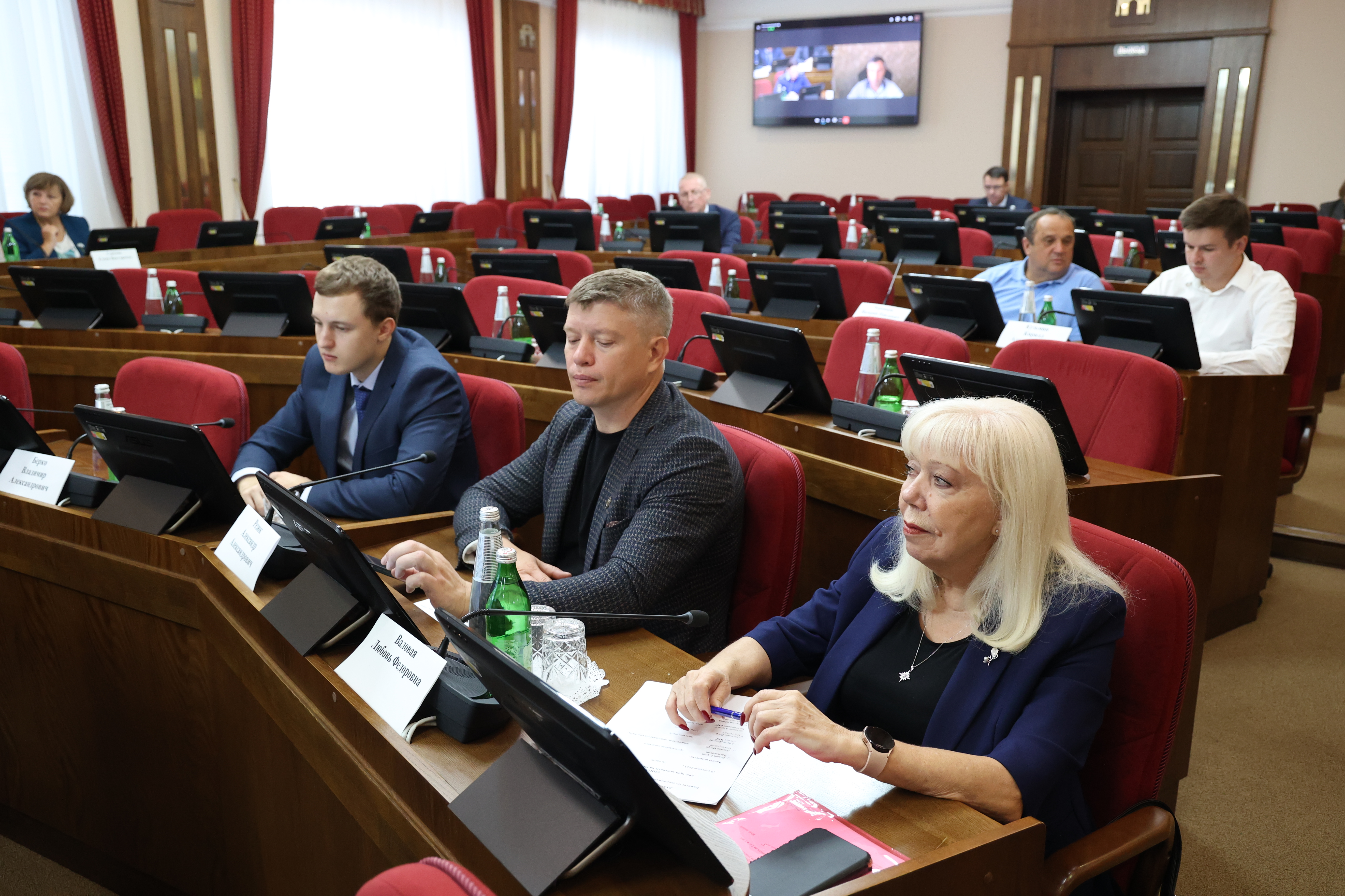 Проект закона, расширяющий полномочия краевого бизнес-омбудсмена, будет внесен в повестку сентябрьского заседания Думы