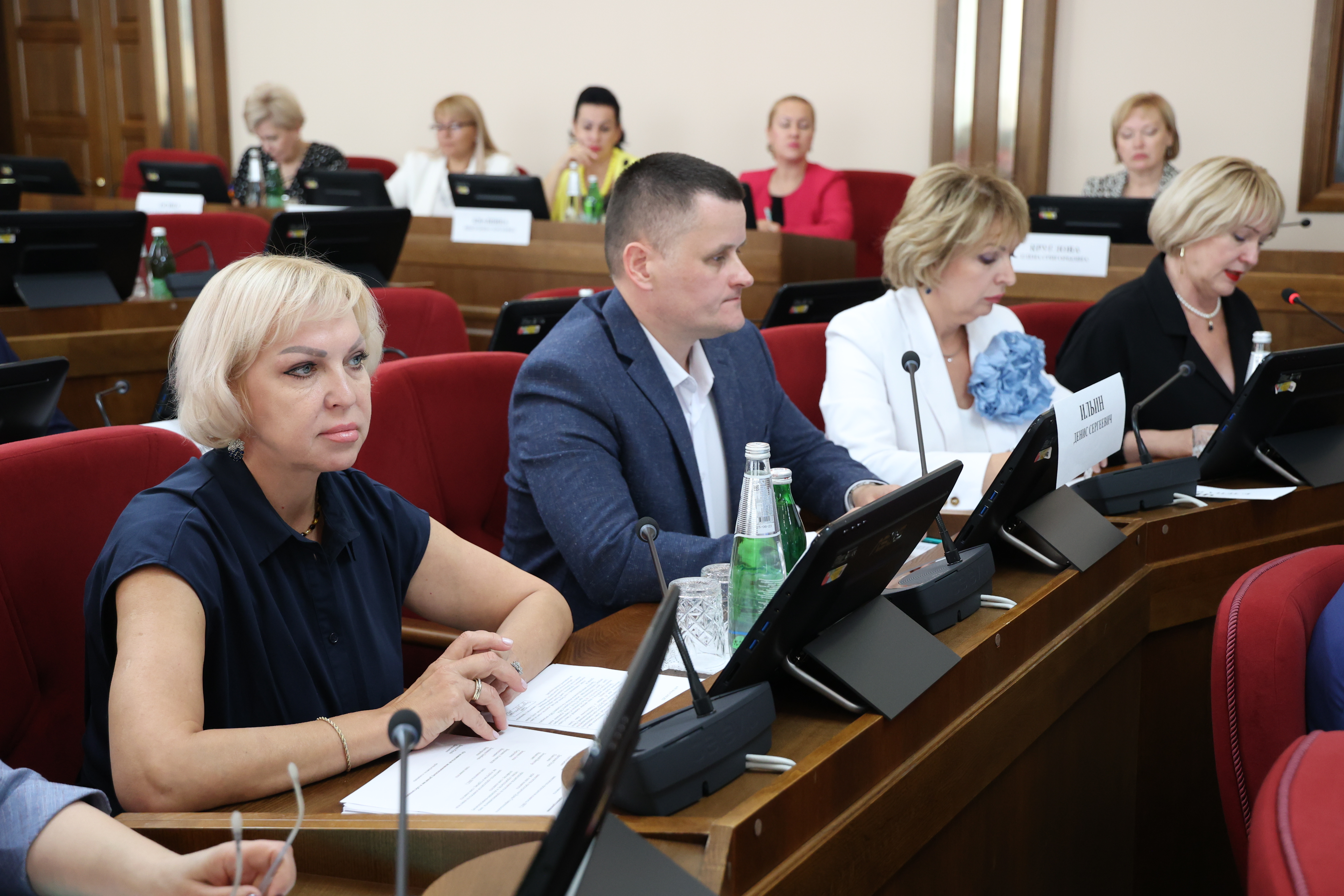 Депутаты рассмотрели возможность учреждения краевой медали "За поддержку СВО"
