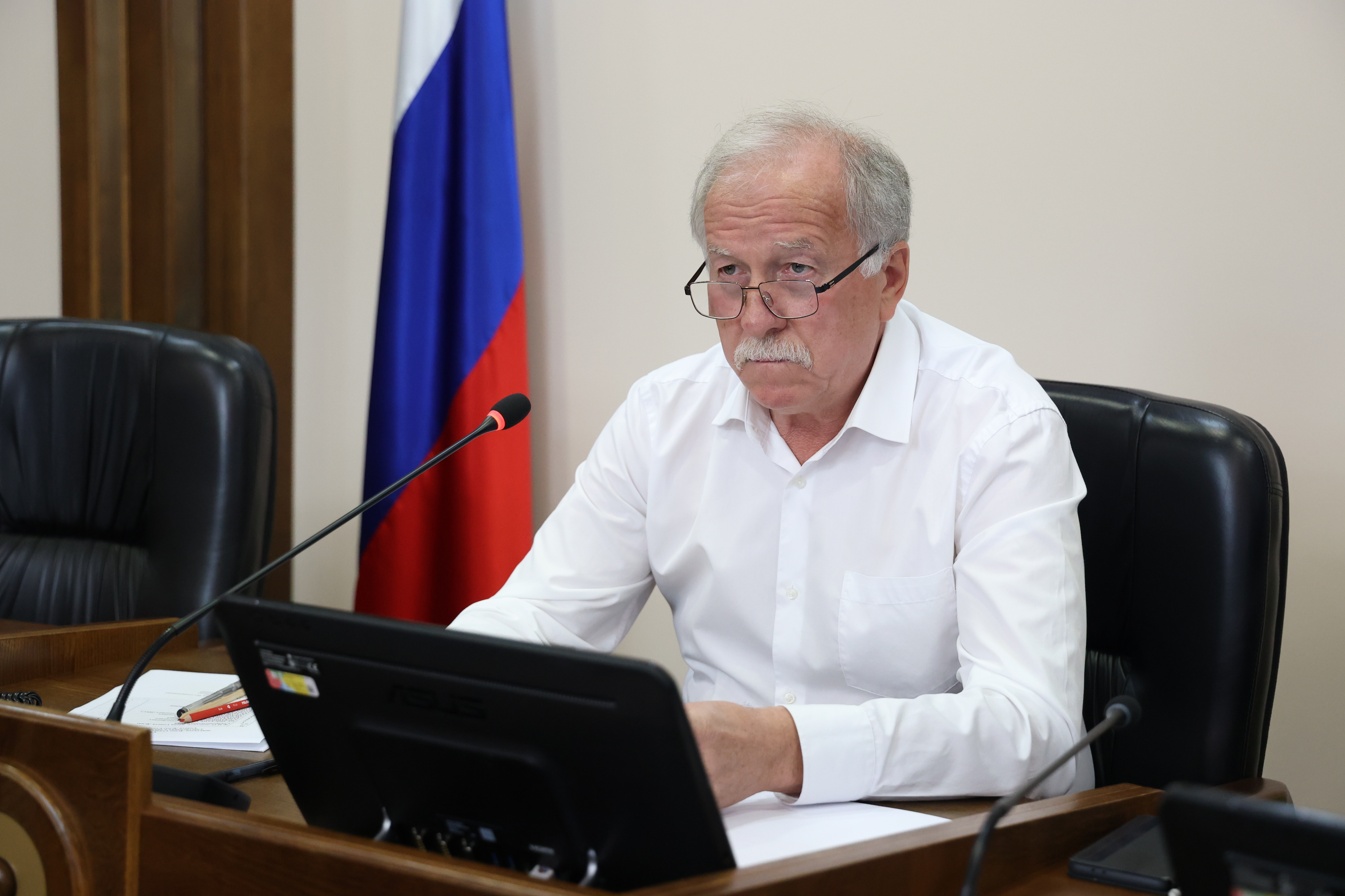 Совет Думы Ставропольского края утвердил повестку сентябрьского заседания