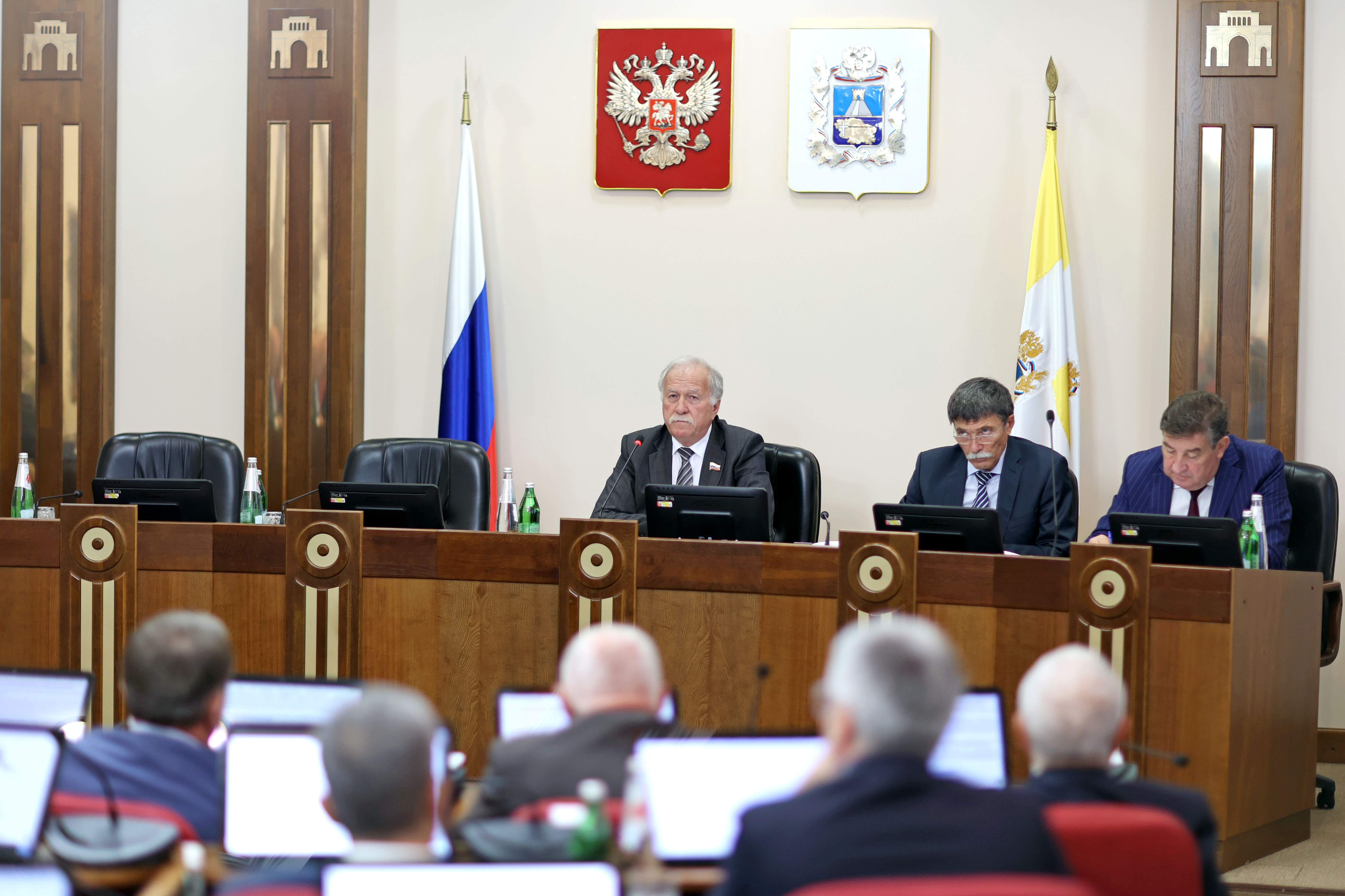 Депутаты краевой Думы утвердили изменения в краевые законы о транспорте
