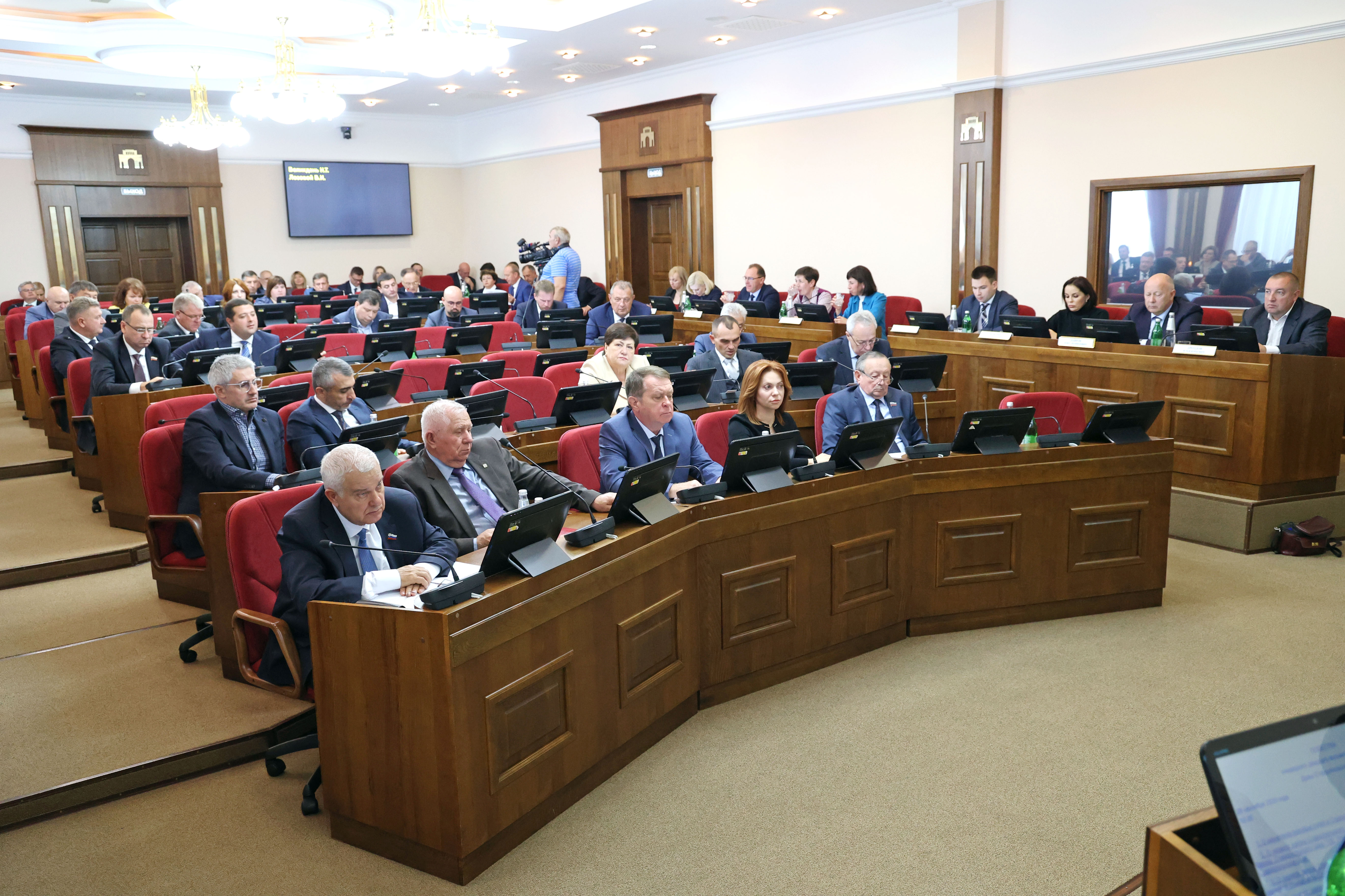 Состоялось первое в осенней сессии заседание Думы Ставропольского края