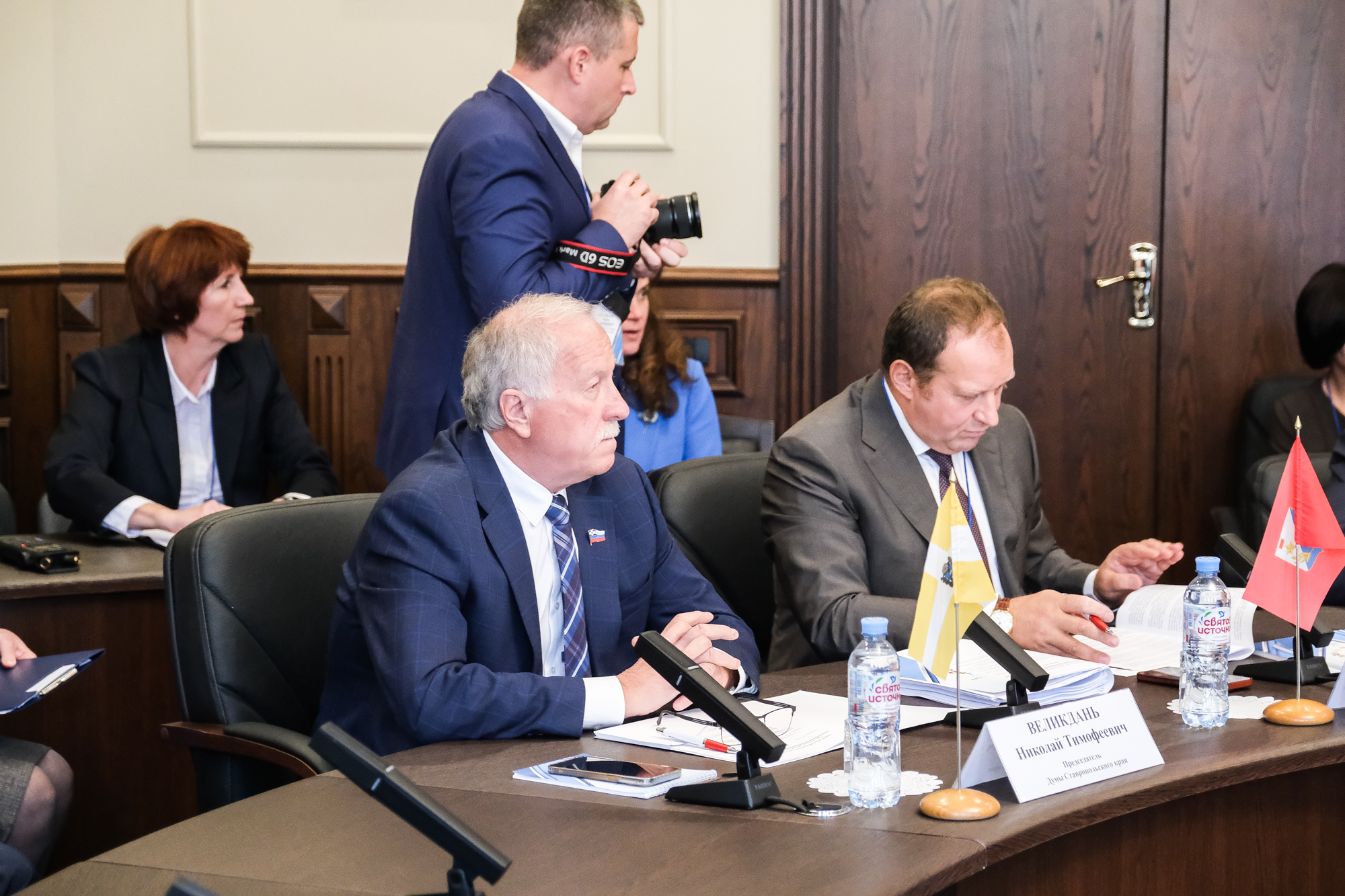 Дума Ставропольского края заключила соглашение о межпарламентском сотрудничестве с Астраханской областью