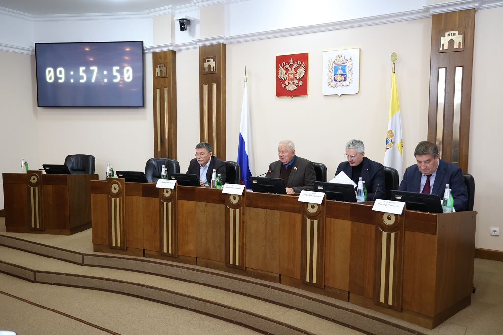 Краевые депутаты готовят изменения в закон, регулирующий розничную продажу алкогольной продукции на Ставрополье