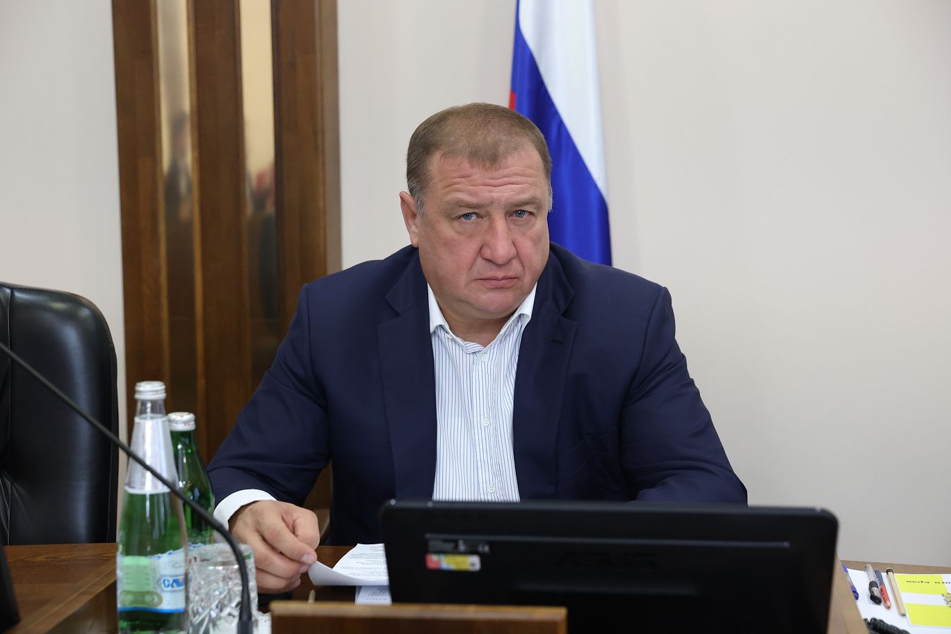 Утверждена повестка октябрьского заседания Думы