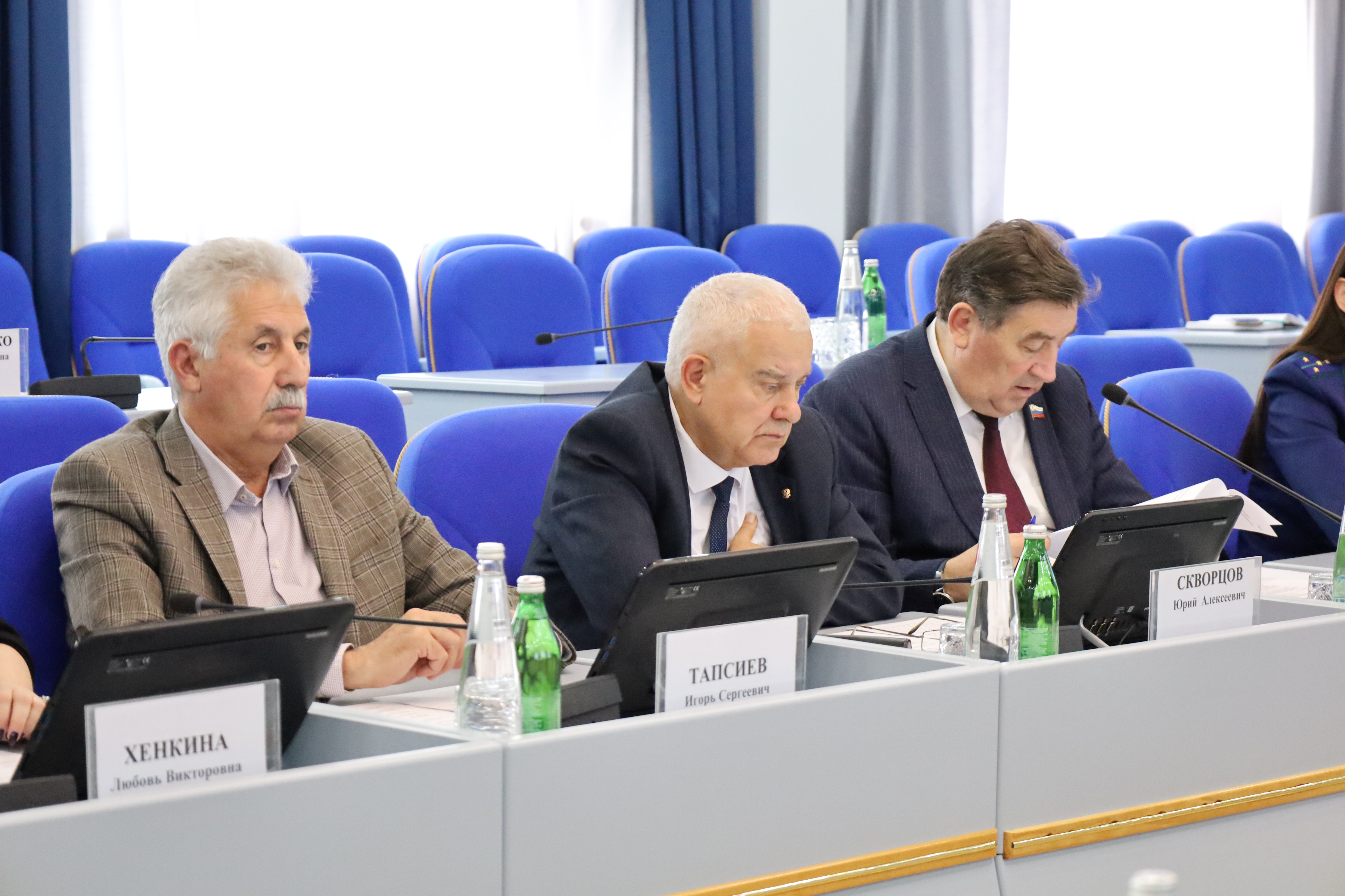 Ставропольские законодатели планируют усилить меры по защите прав и законных интересов несовершеннолетних