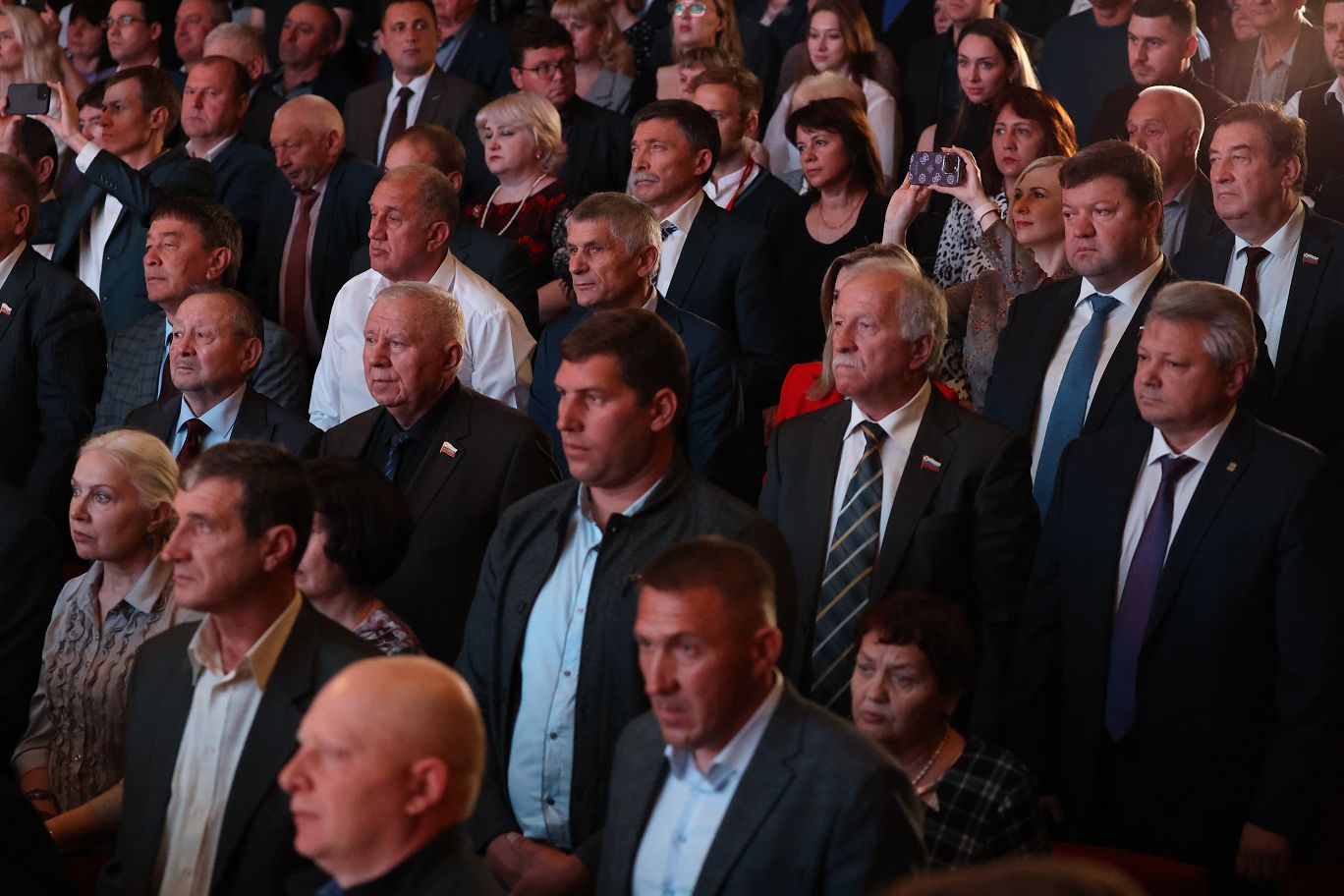 Николай Великдань наградил работников сельского хозяйства и перерабатывающей промышленности Ставрополья