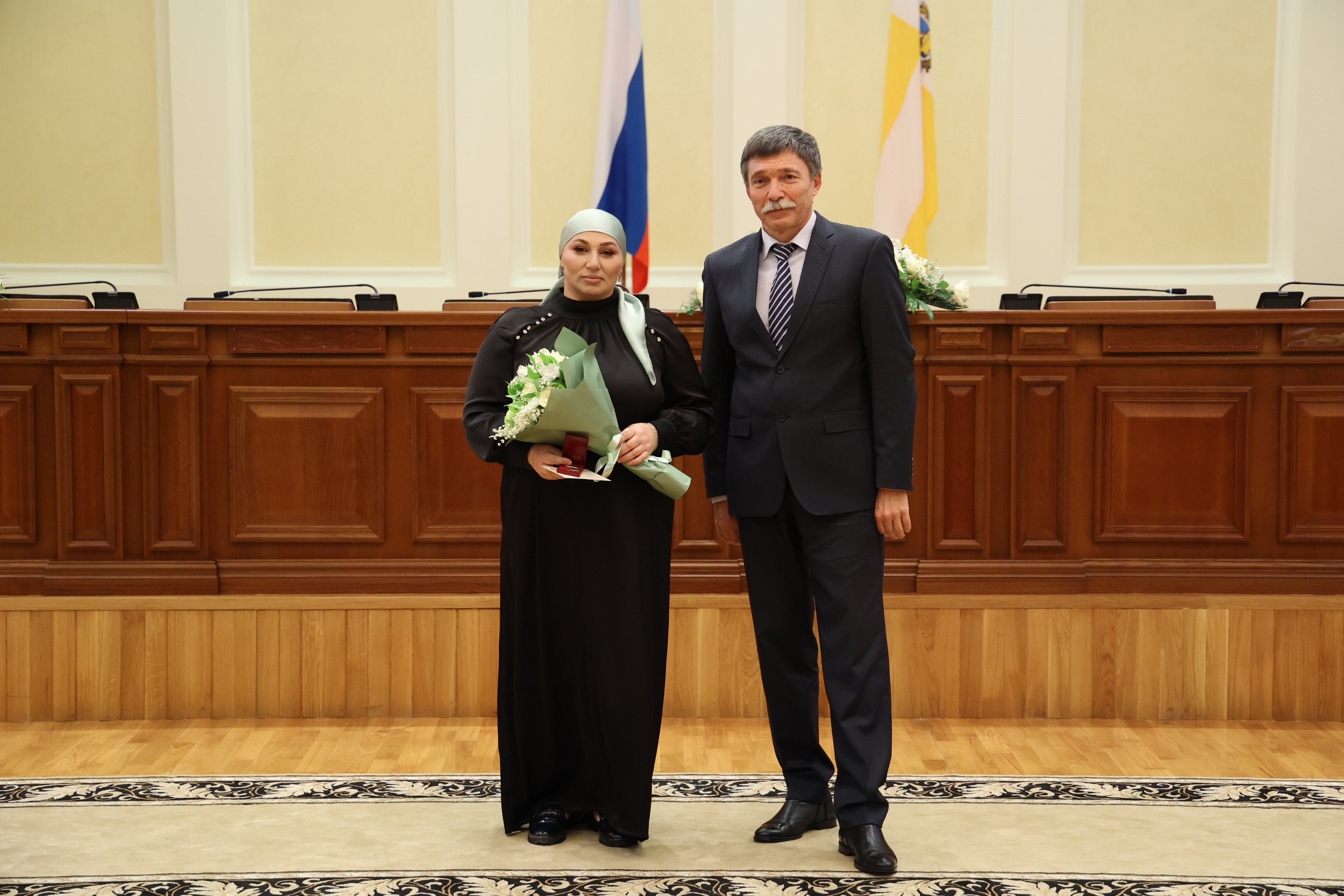 На Ставрополье многодетным матерям вручены  медали «Материнская слава»