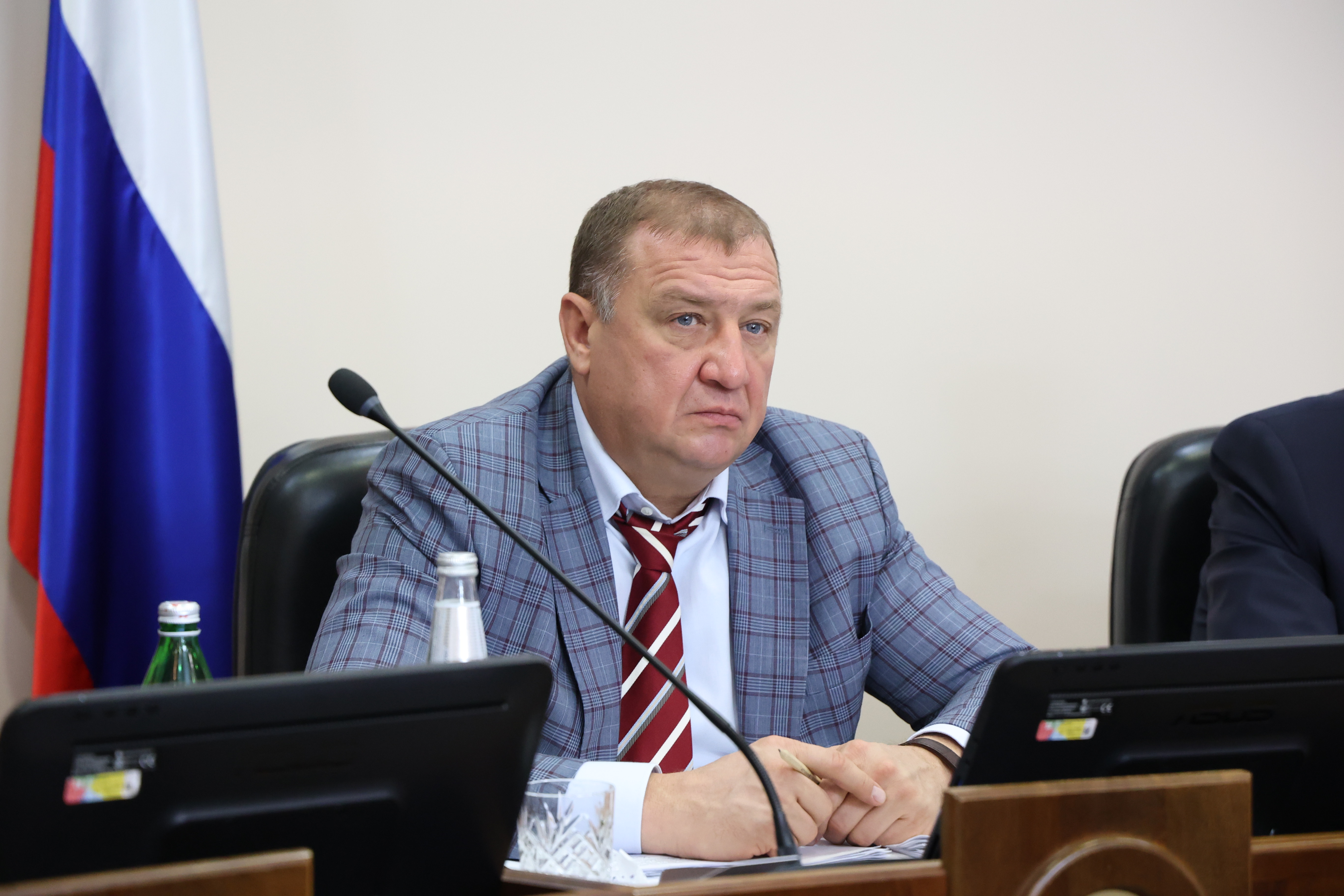 Краевая Дума приняла закон о бюджете Ставрополья на 2024 год и плановый период 2025 и 2026 годов