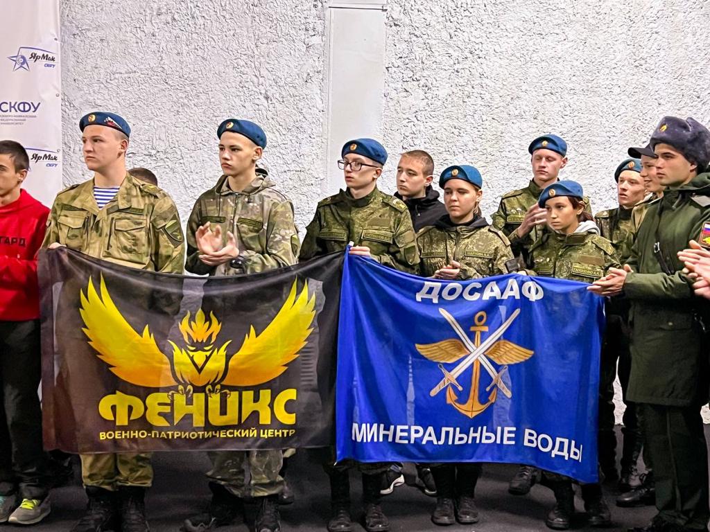 Ольга Дроздова и Сергей Шевелев вручили награды победителям краевых соревнований по пулевой стрельбе