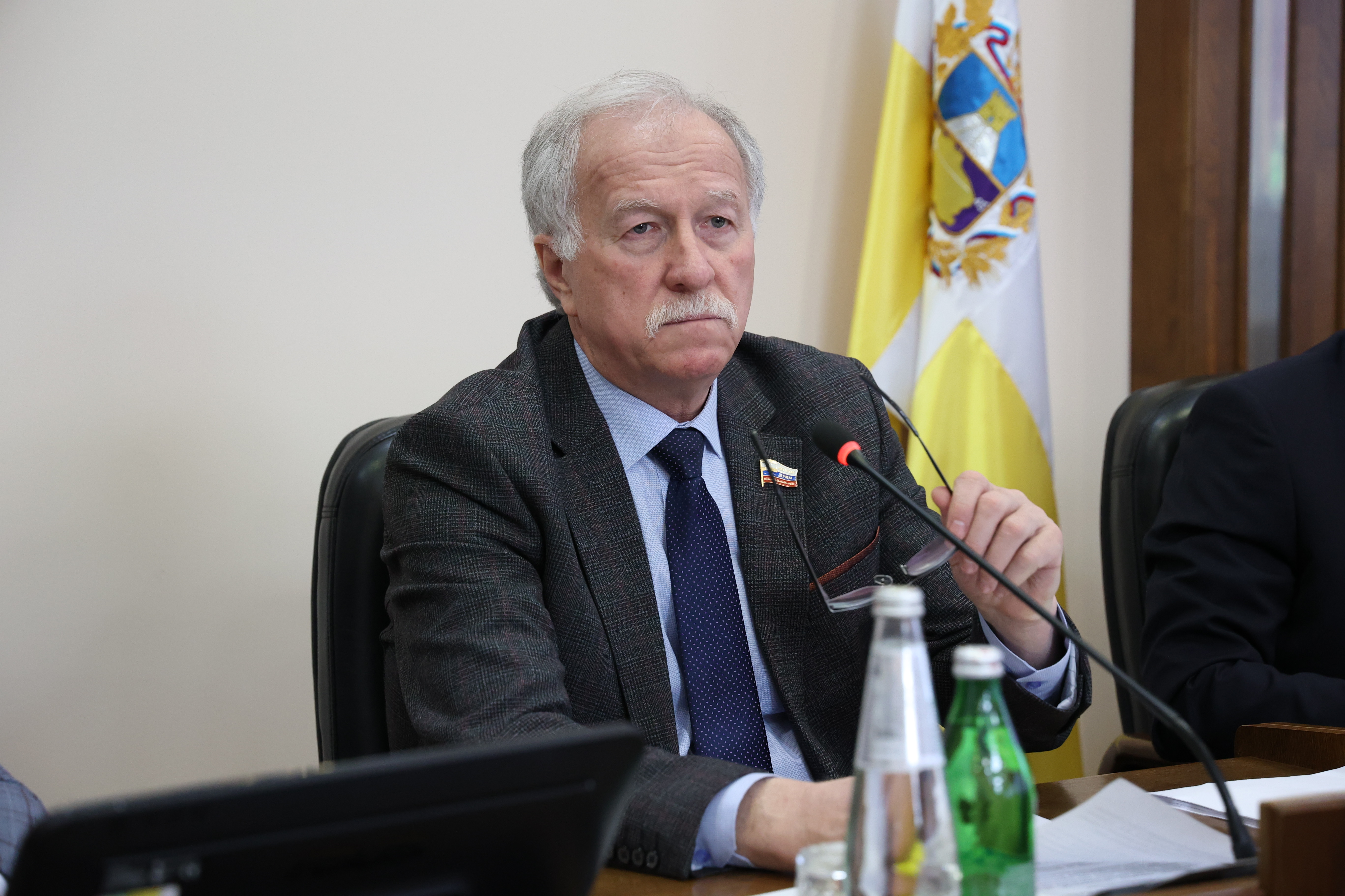 Николай Великдань назвал основные задачи для депутатского корпуса на предстоящую сессию