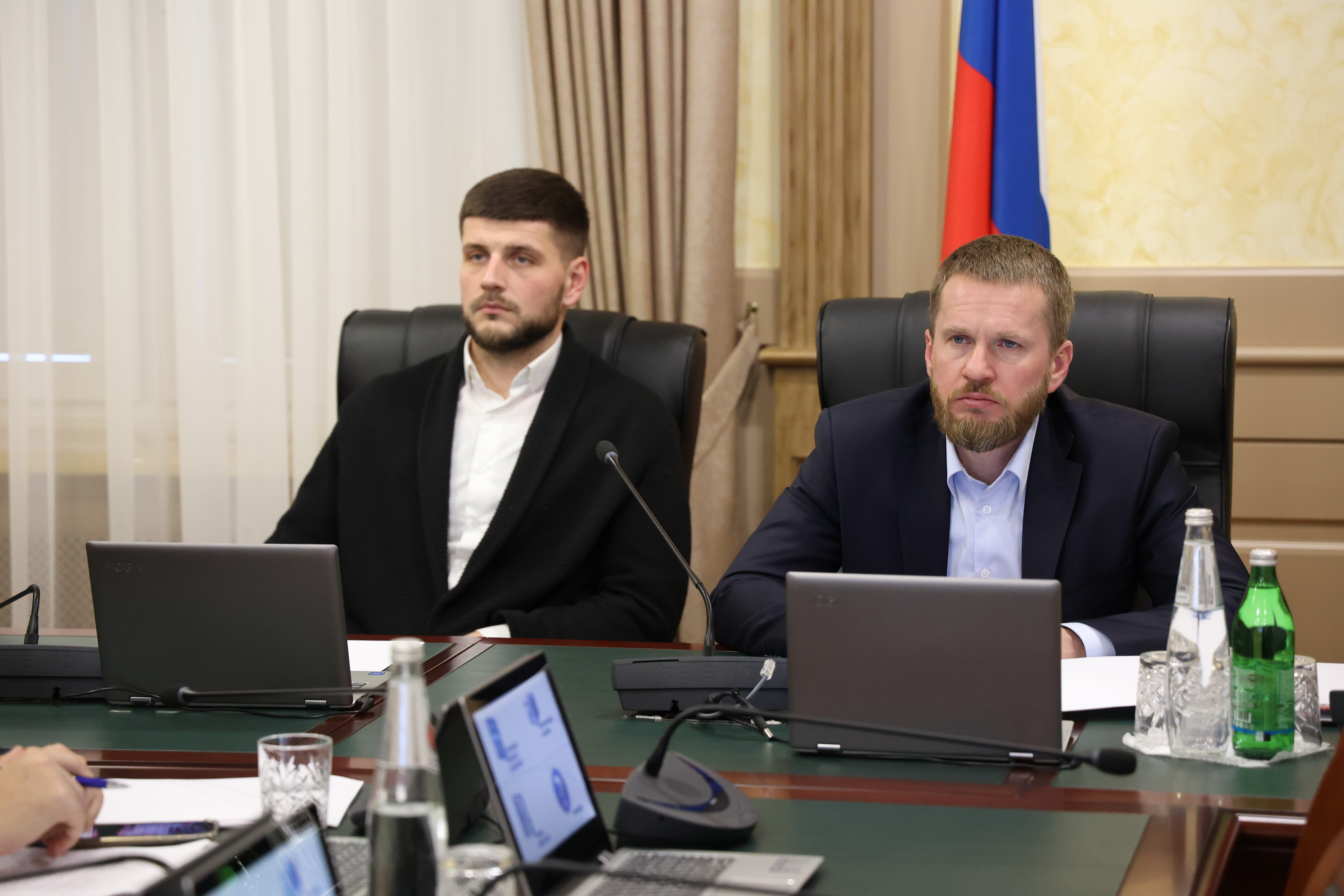 В Госдуме состоялись публичные обсуждения проекта Стратегии молодежной политики в России до 2030 года