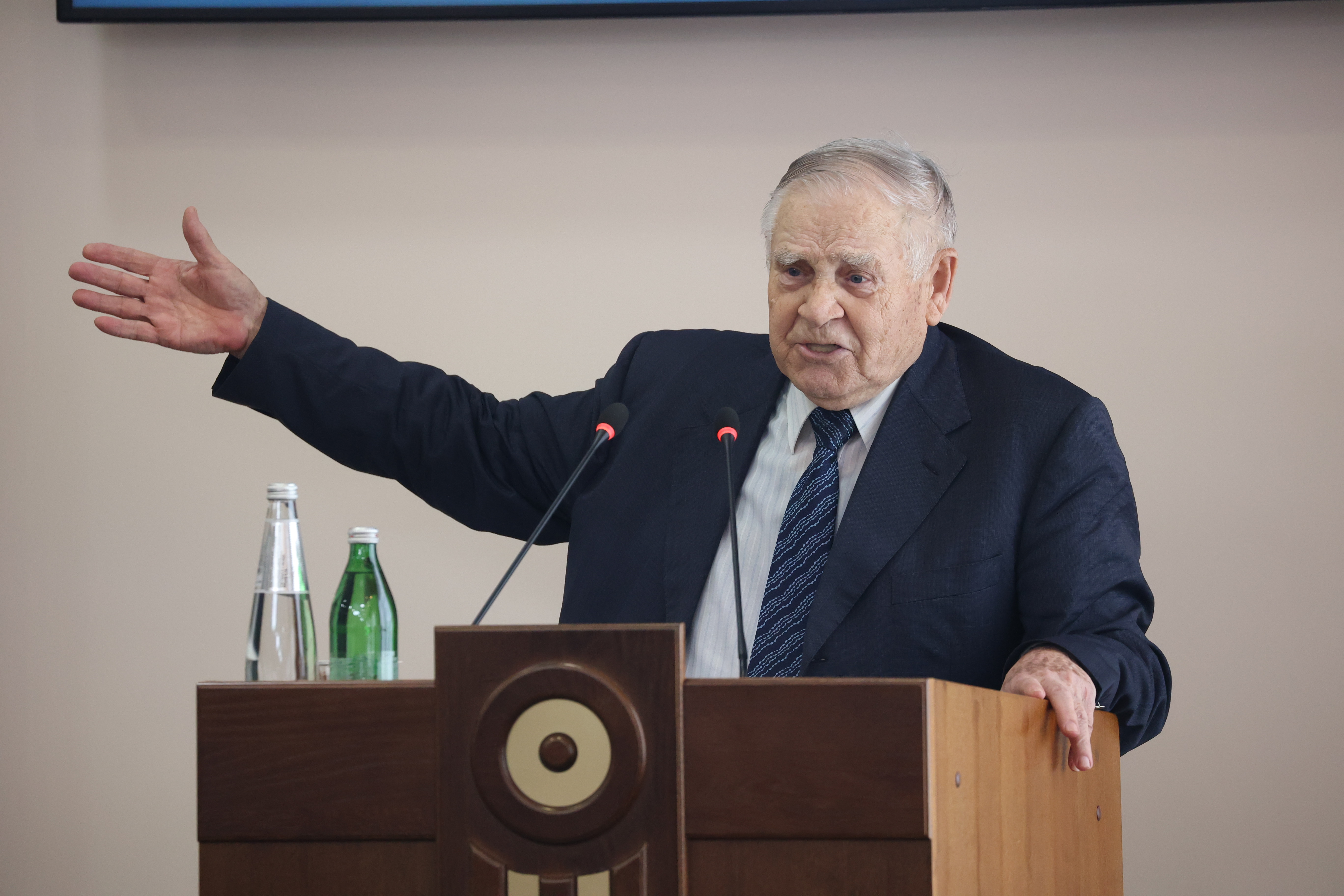 Николай Великдань провел семинар с представительными органами муниципальных образований Ставропольского края