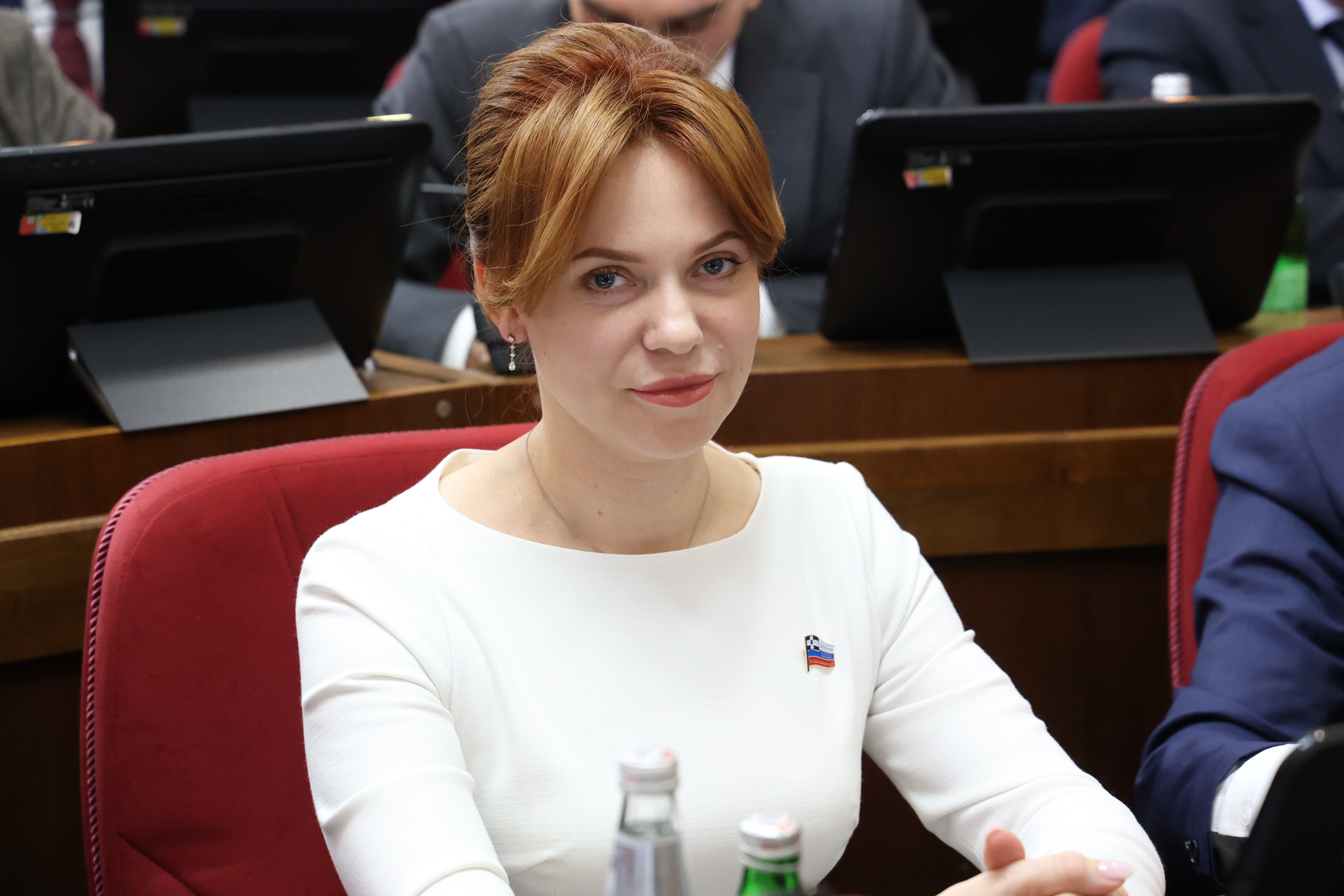 Депутаты продлили на 2024 год действие дополнительной ежемесячной выплаты для сотрудников войск Росгвардии